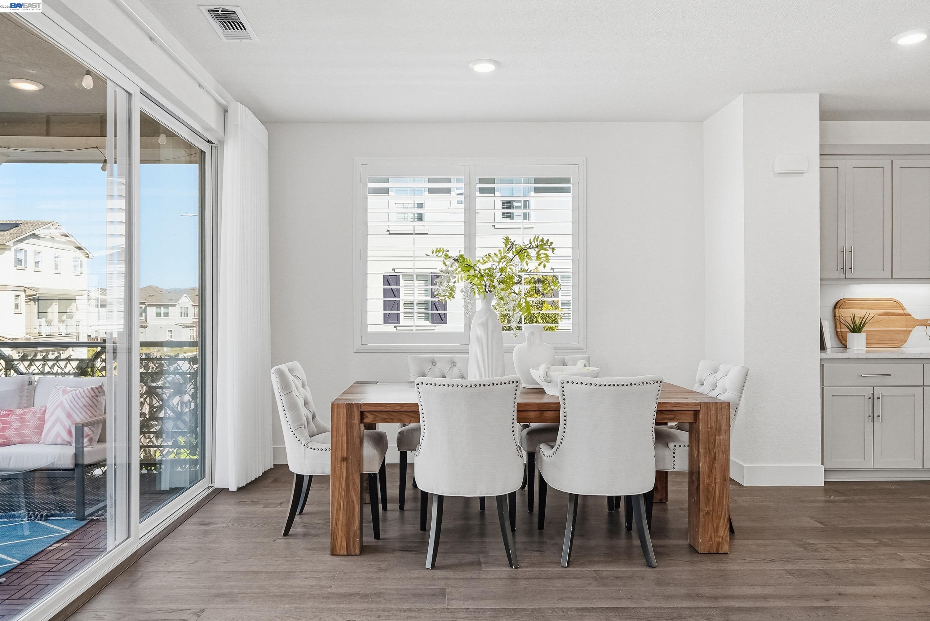 Detail Gallery Image 7 of 60 For 37879 Seafarer Rd, Newark,  CA 94560 - 4 Beds | 4/1 Baths