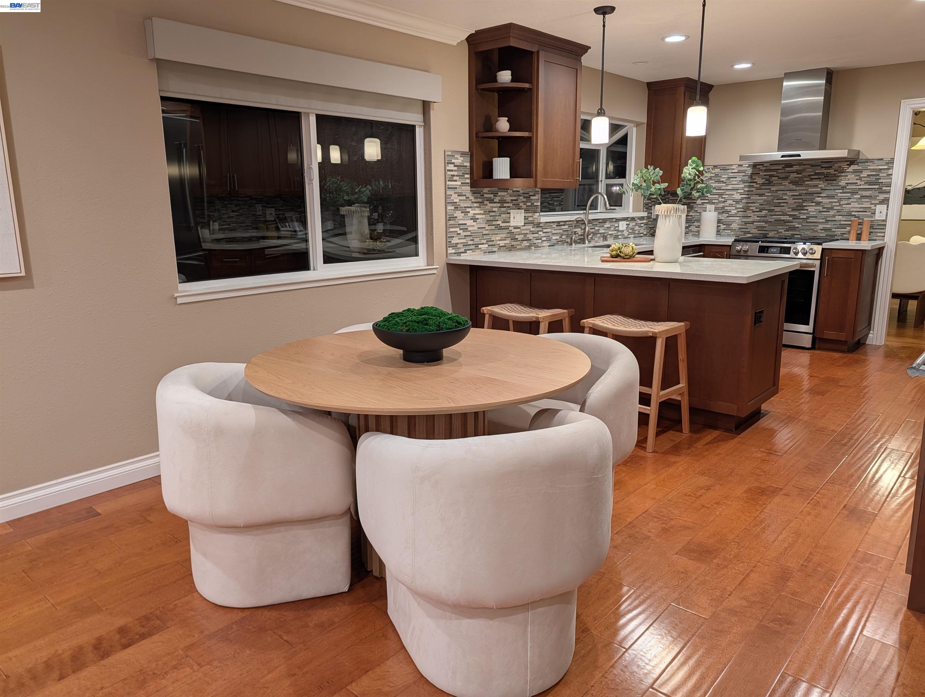 Detail Gallery Image 36 of 60 For 15350 Calle Enrique, Morgan Hill,  CA 95037 - 5 Beds | 3 Baths