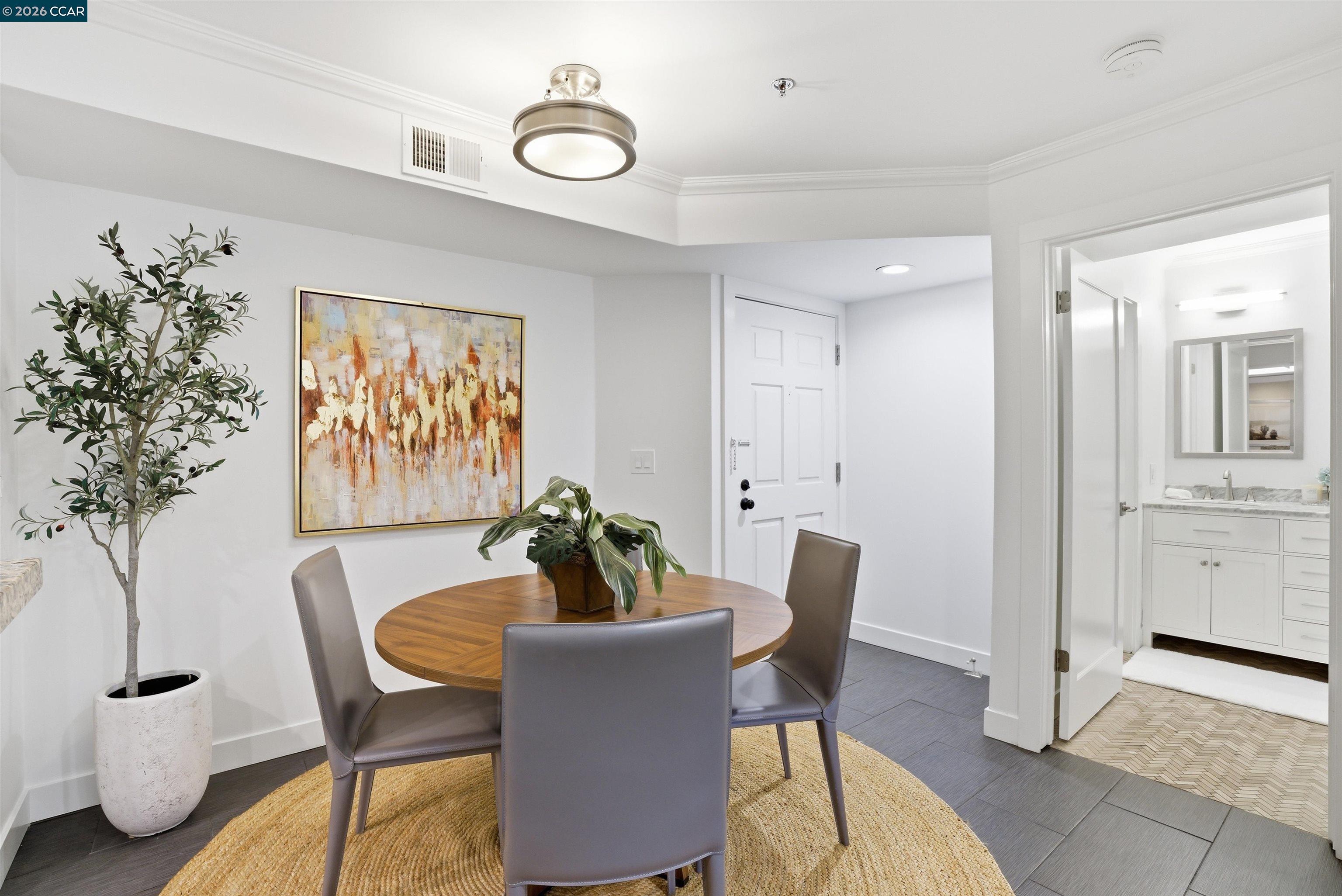 Photo #5: 41125522 Listing: Photo #5