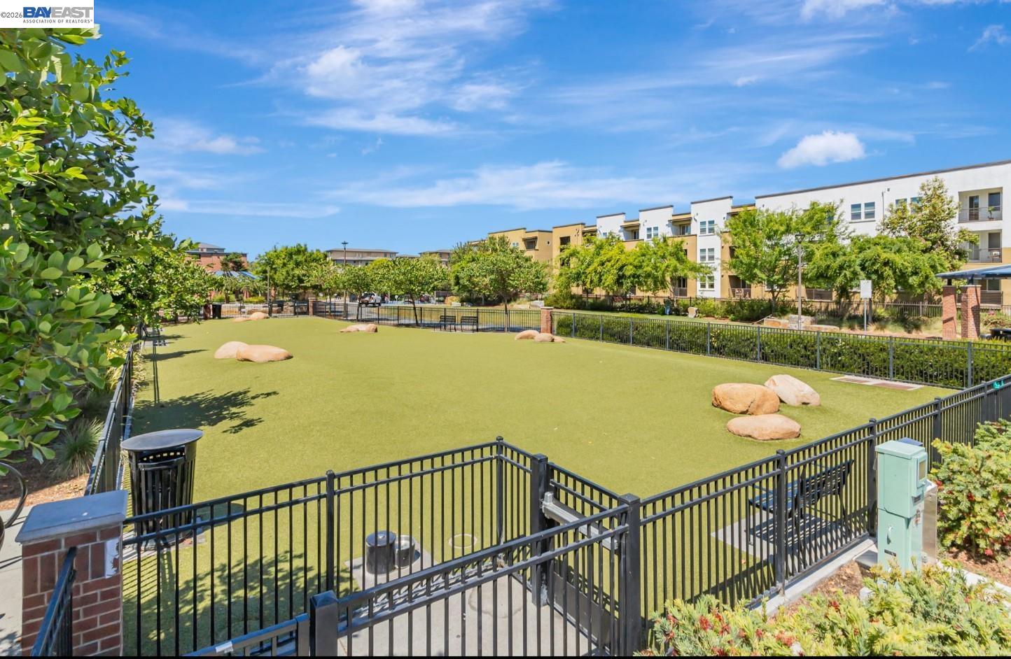 Detail Gallery Image 9 of 18 For 705 Cannery Pl, San Jose,  CA 95112 - 3 Beds | 3/1 Baths