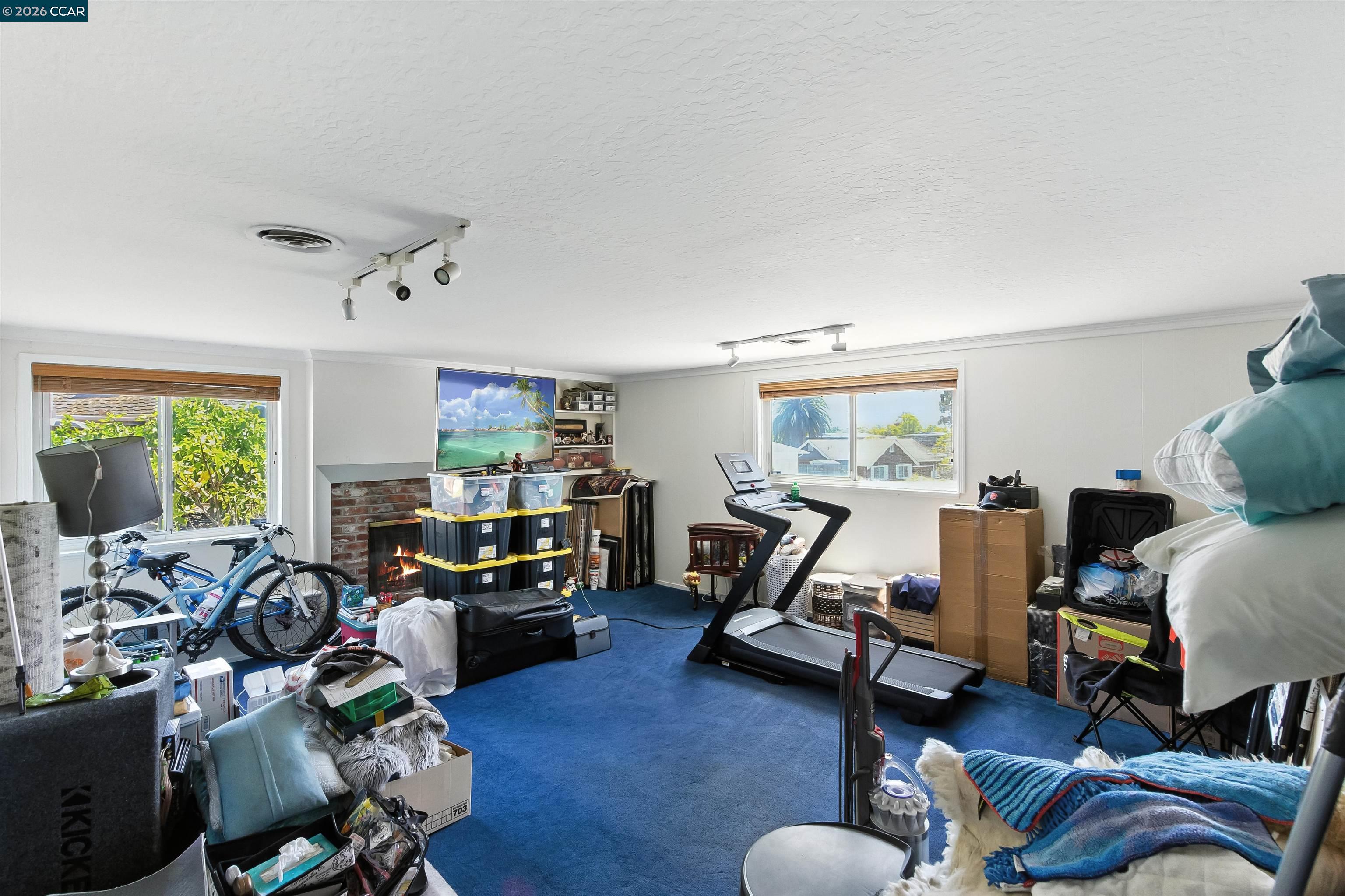 Detail Gallery Image 24 of 37 For 1201 Valle Vista Ave, Vallejo,  CA 94589-2826 - 3 Beds | 2 Baths