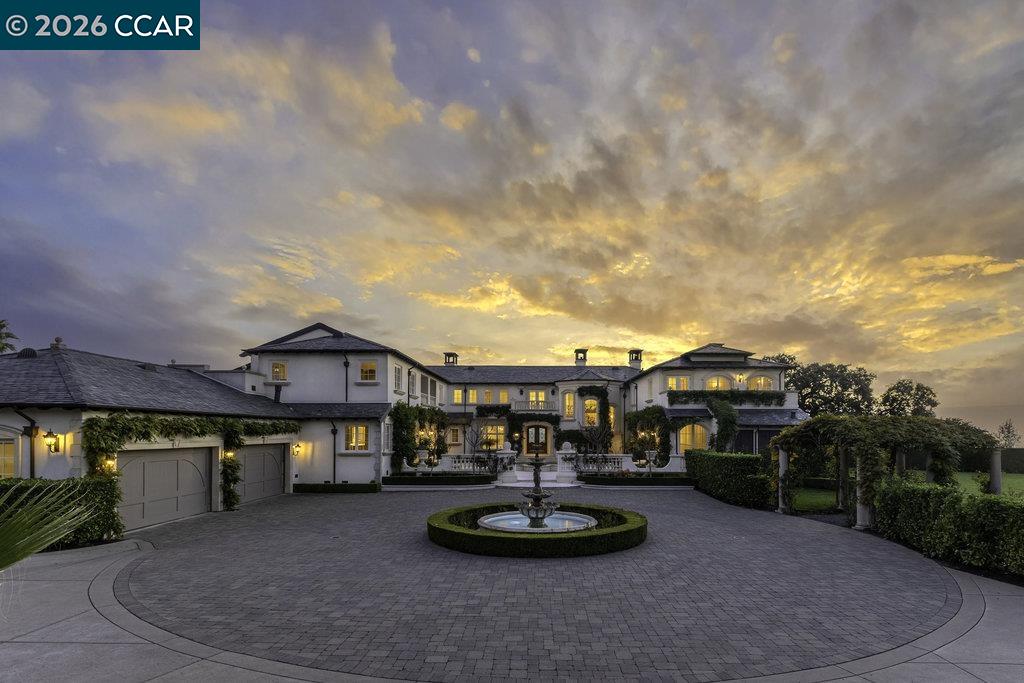 Detail Gallery Image 2 of 60 For 10 Serenity Ln, Alamo,  CA 94507 - 12 Beds | 13/3 Baths