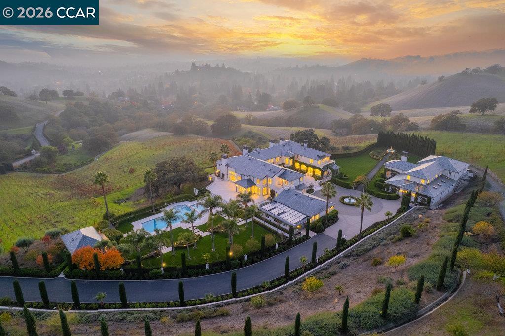 Detail Gallery Image 57 of 60 For 10 Serenity Ln, Alamo,  CA 94507 - 12 Beds | 13/3 Baths