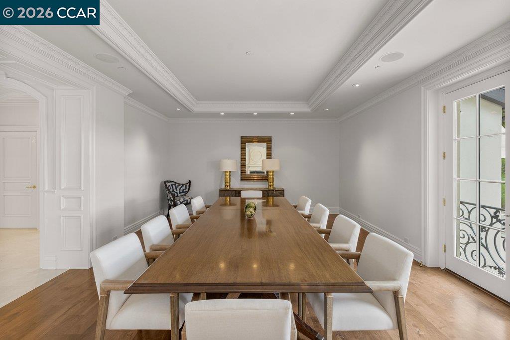 Detail Gallery Image 7 of 60 For 10 Serenity Ln, Alamo,  CA 94507 - 12 Beds | 13/3 Baths