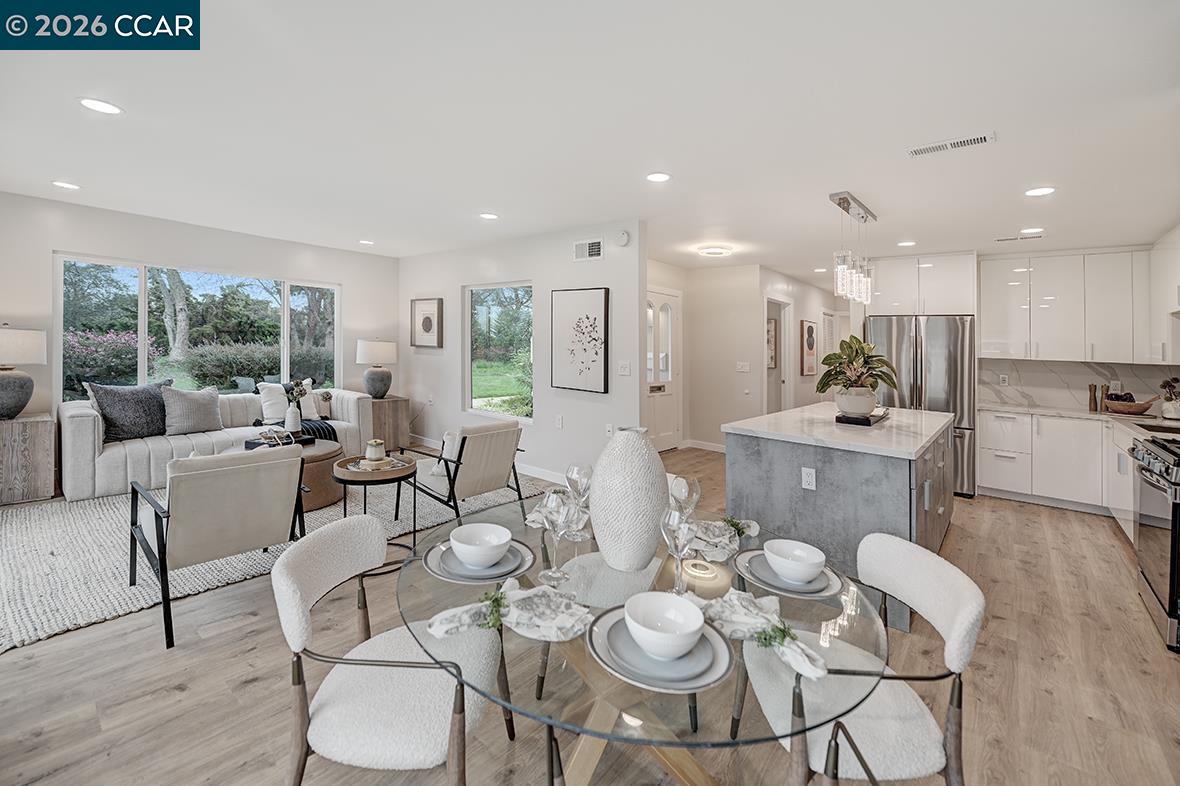 Photo #15: 41125529 Listing: Photo #15