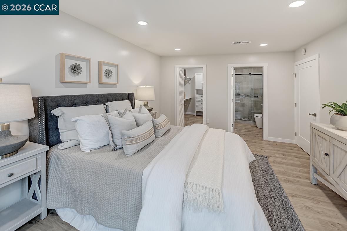 Photo #33: 41125529 Listing: Photo #33