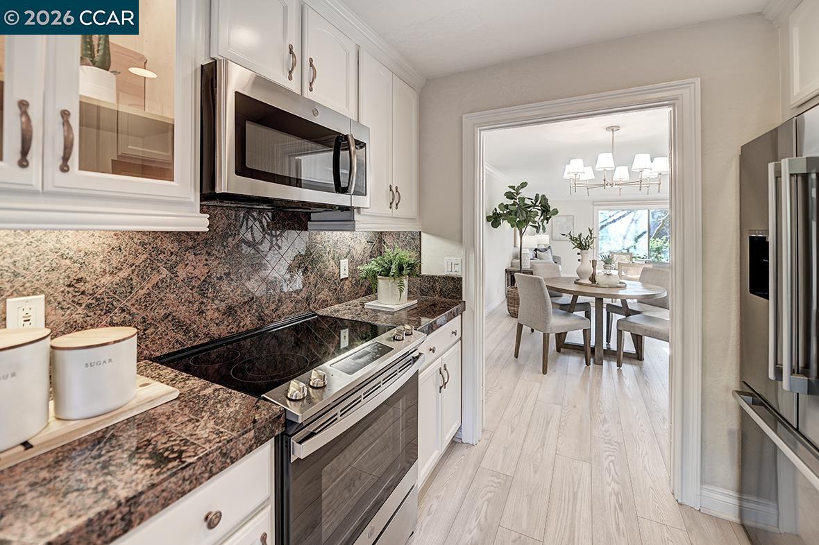 Photo #15: 41125531 Listing: Photo #15