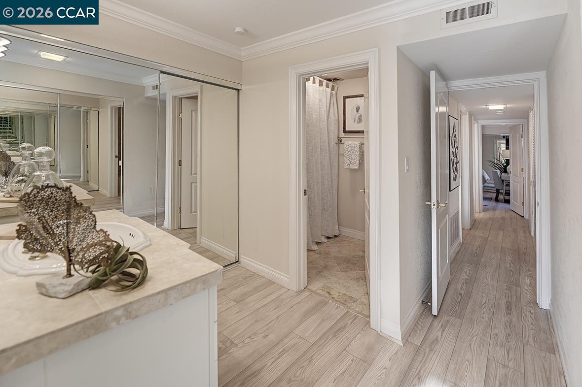 Photo #24: 41125531 Listing: Photo #24