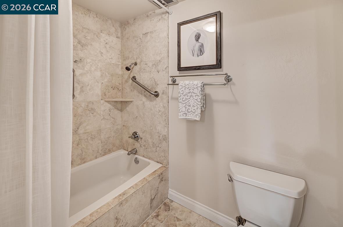 Photo #25: 41125531 Listing: Photo #25