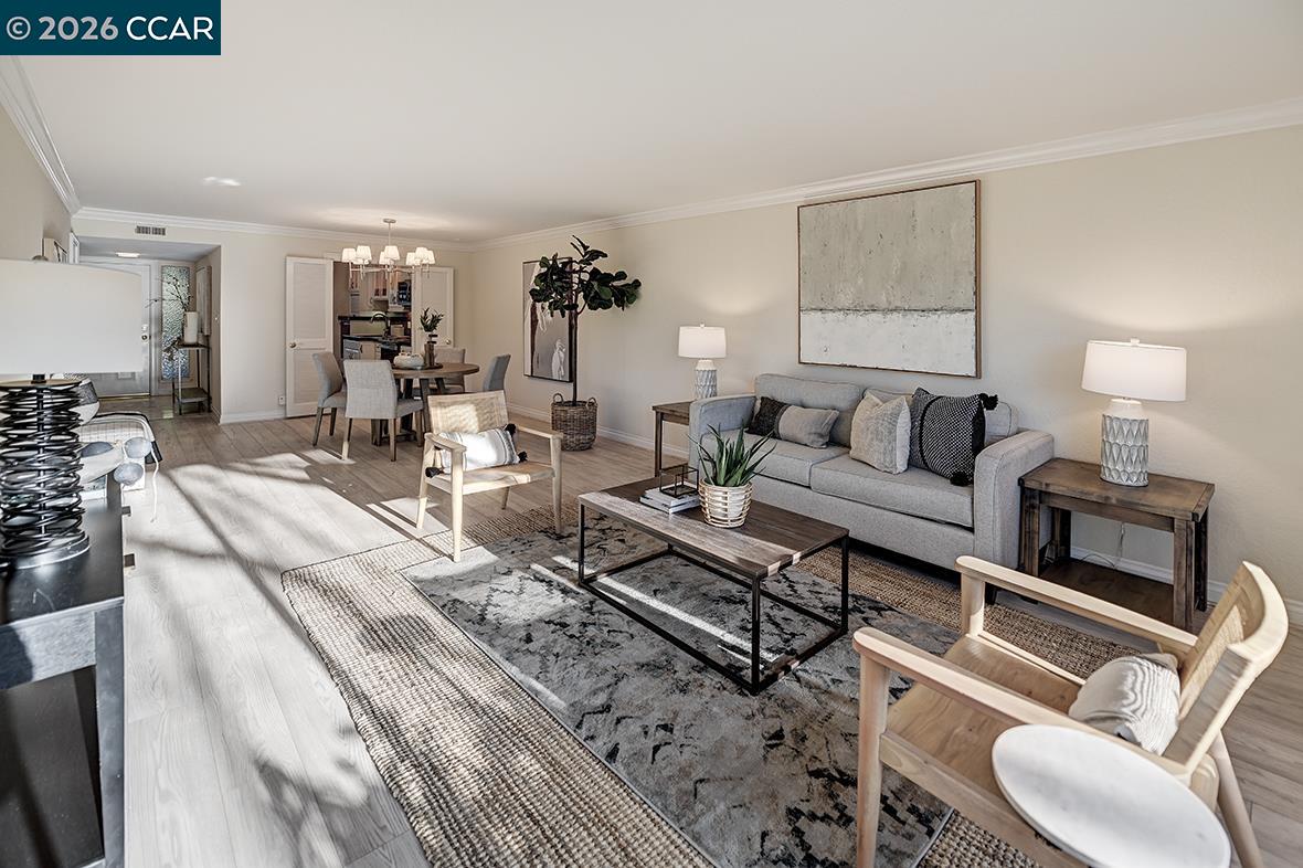 Photo #8: 41125531 Listing: Photo #8