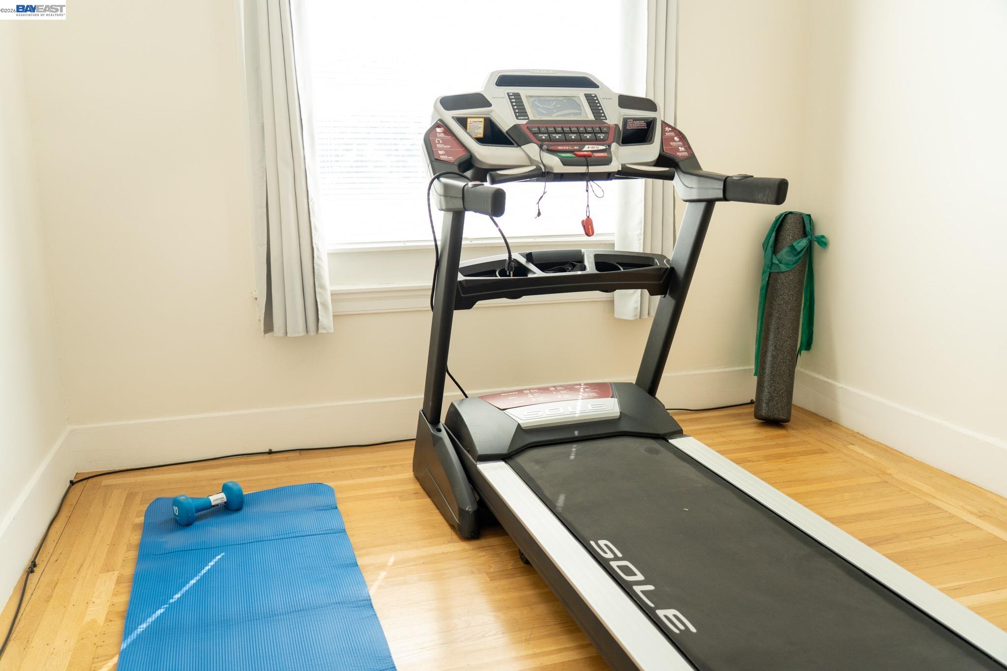 Detail Gallery Image 16 of 22 For 2921 Havenscourt Blvd, Oakland,  CA 94605 - 2 Beds | 1 Baths