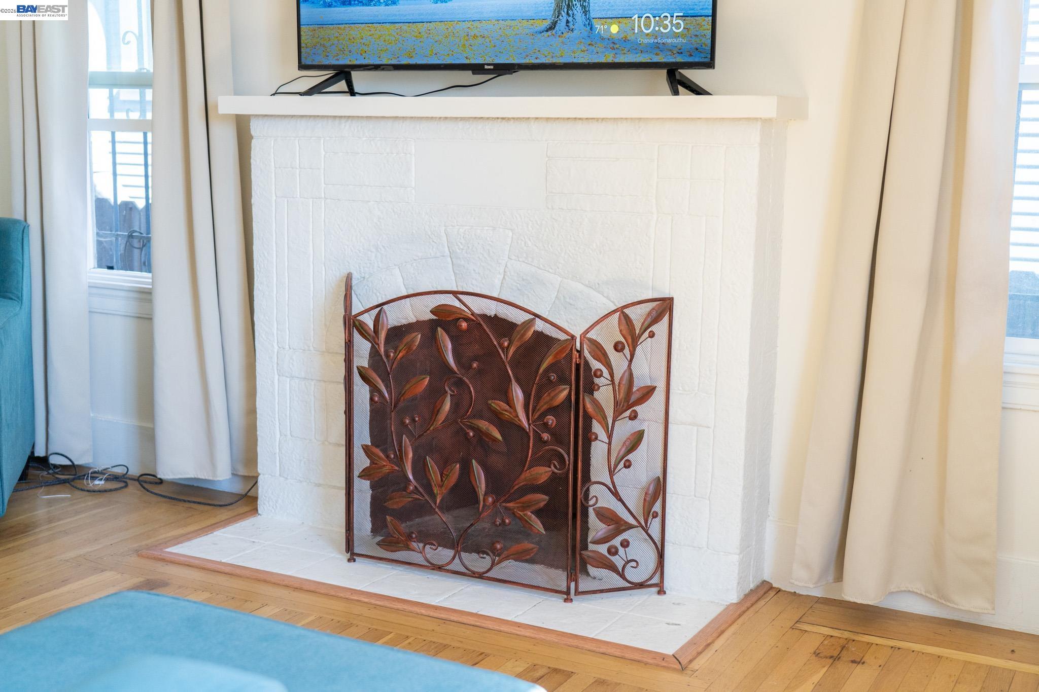 Detail Gallery Image 7 of 22 For 2921 Havenscourt Blvd, Oakland,  CA 94605 - 2 Beds | 1 Baths