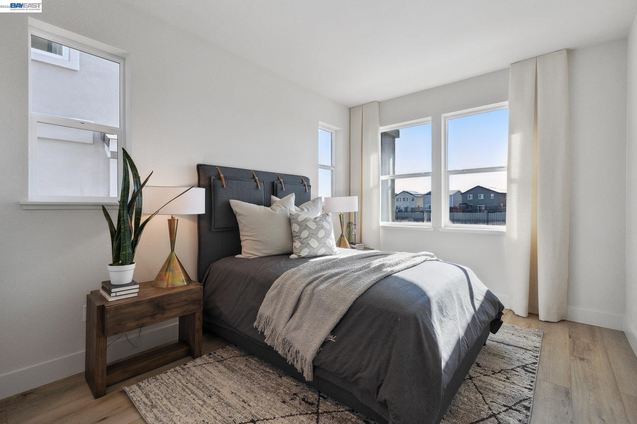 Detail Gallery Image 26 of 60 For 1512 Millennium Way, Fairfield,  CA 94533 - 5 Beds | 4 Baths