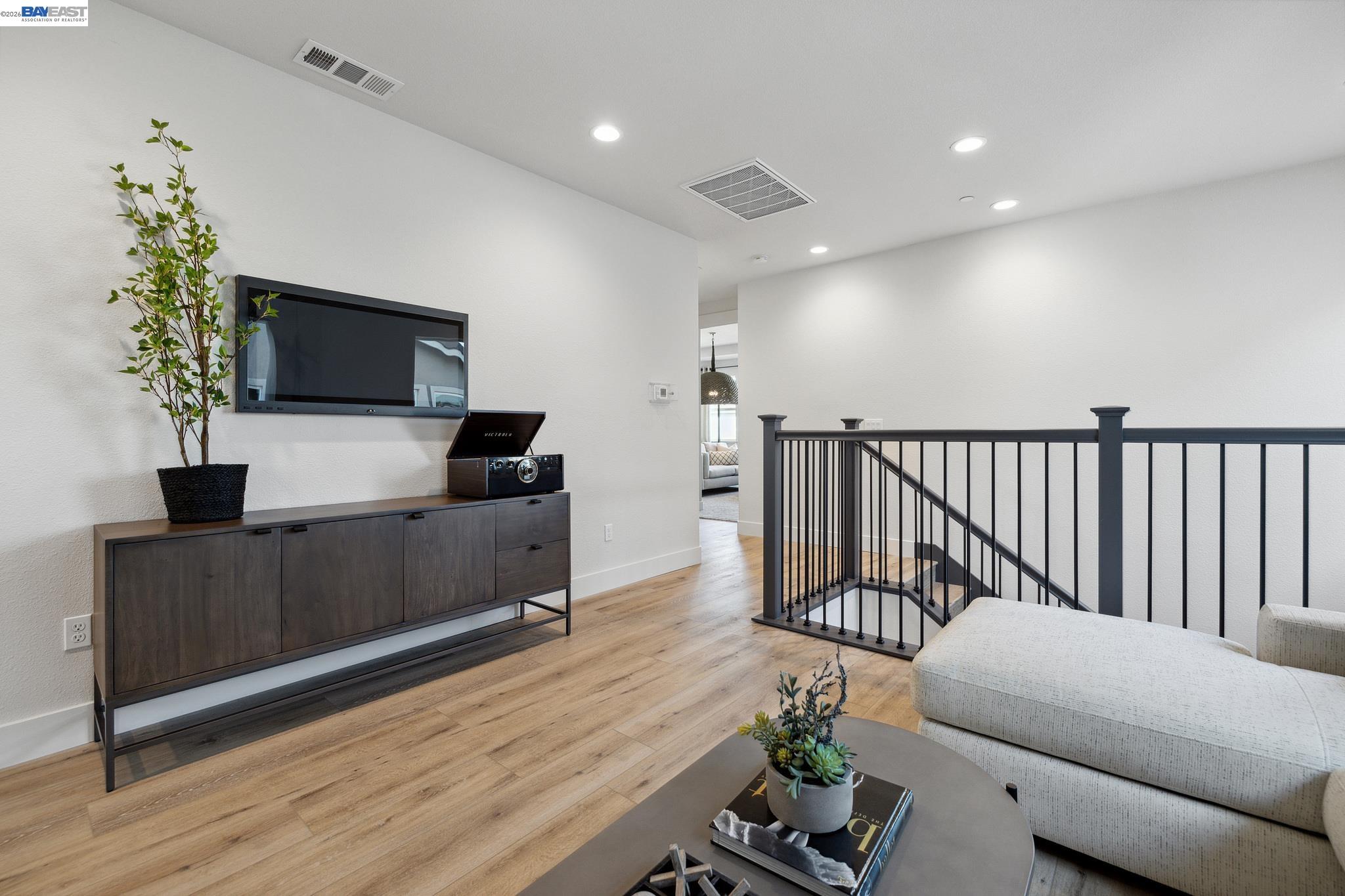 Detail Gallery Image 34 of 60 For 1512 Millennium Way, Fairfield,  CA 94533 - 5 Beds | 4 Baths