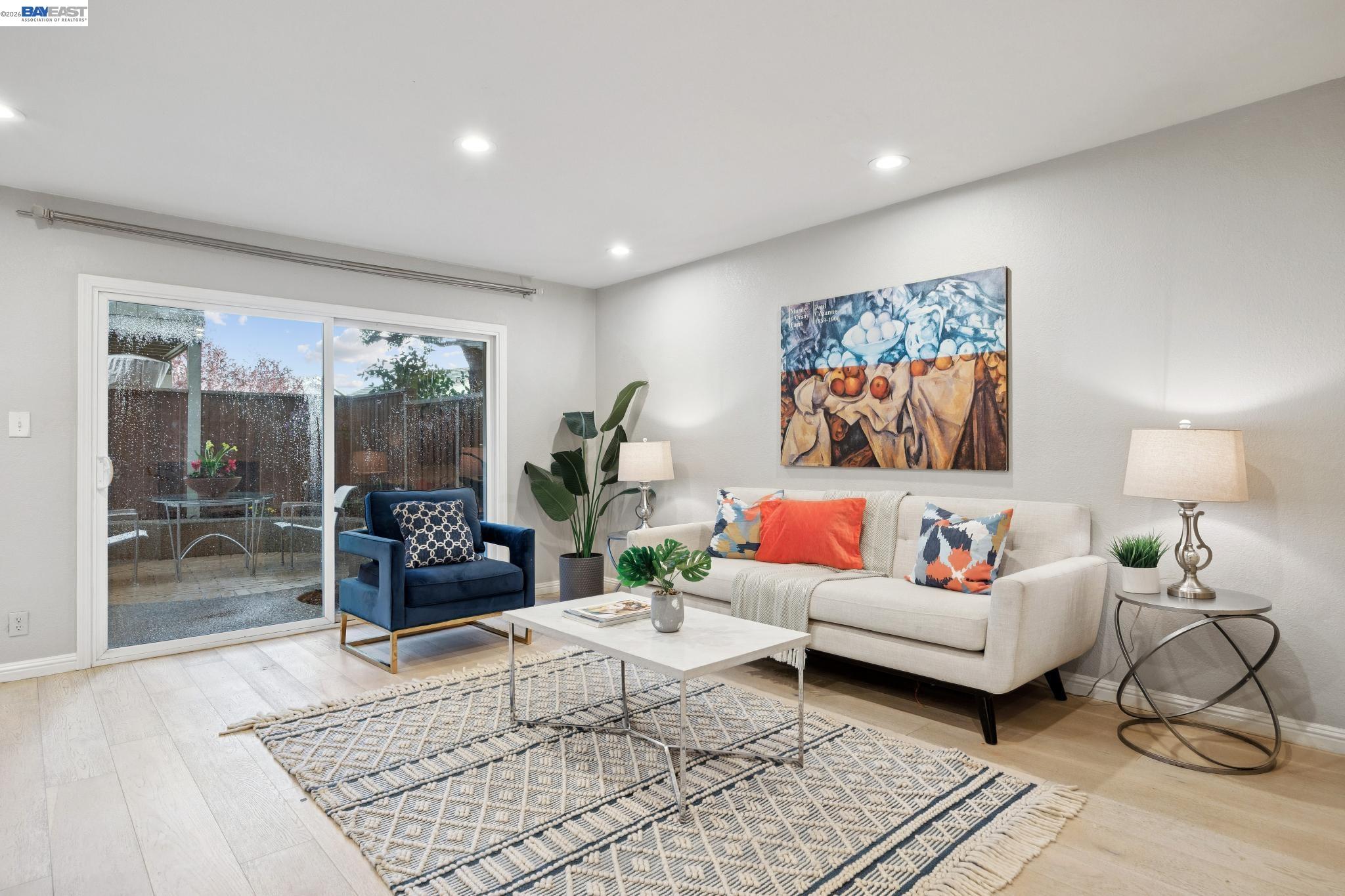 Detail Gallery Image 15 of 38 For 30 Sea Brg, Alameda,  CA 94502 - 3 Beds | 2/1 Baths