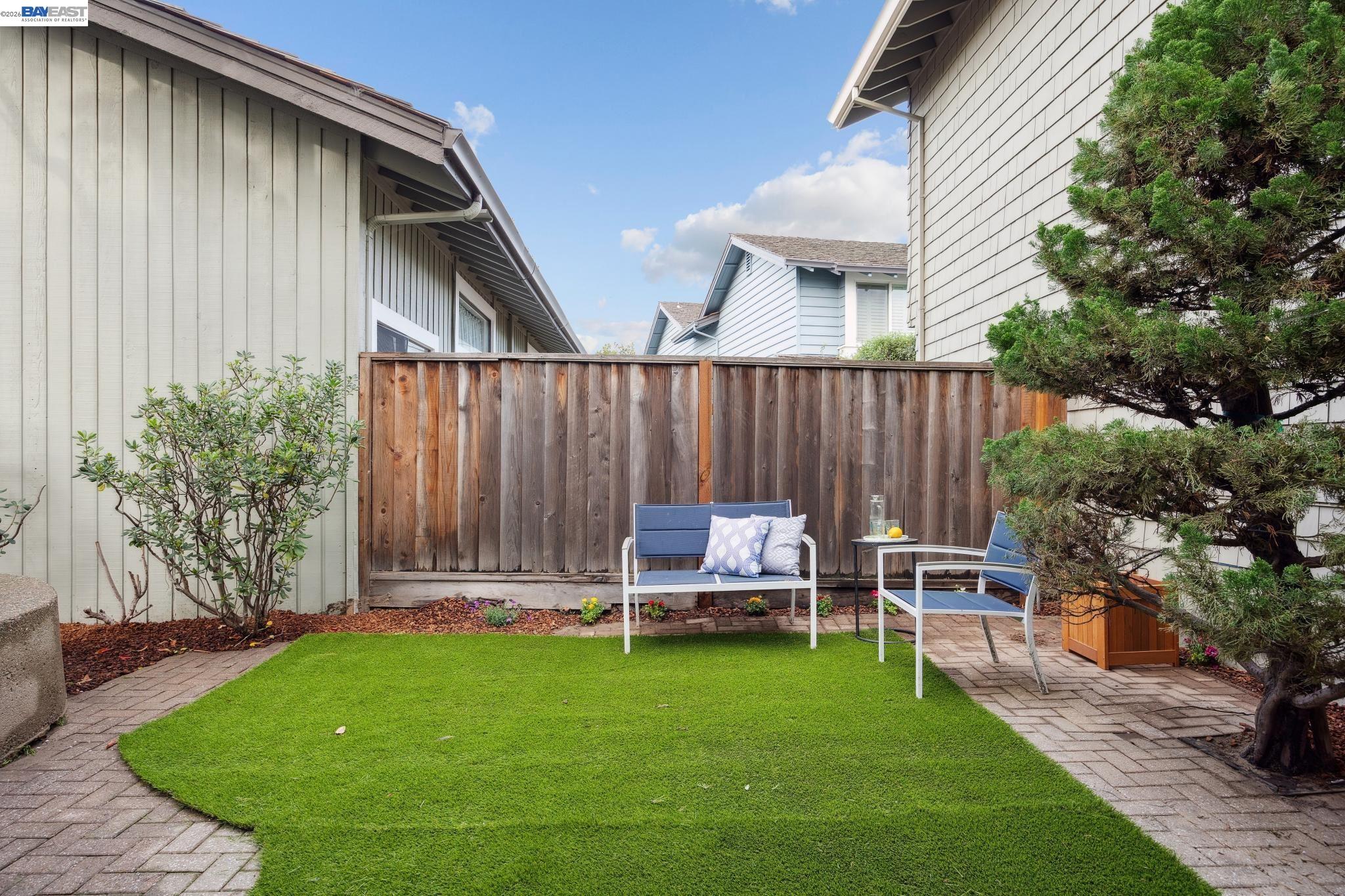 Detail Gallery Image 32 of 38 For 30 Sea Brg, Alameda,  CA 94502 - 3 Beds | 2/1 Baths