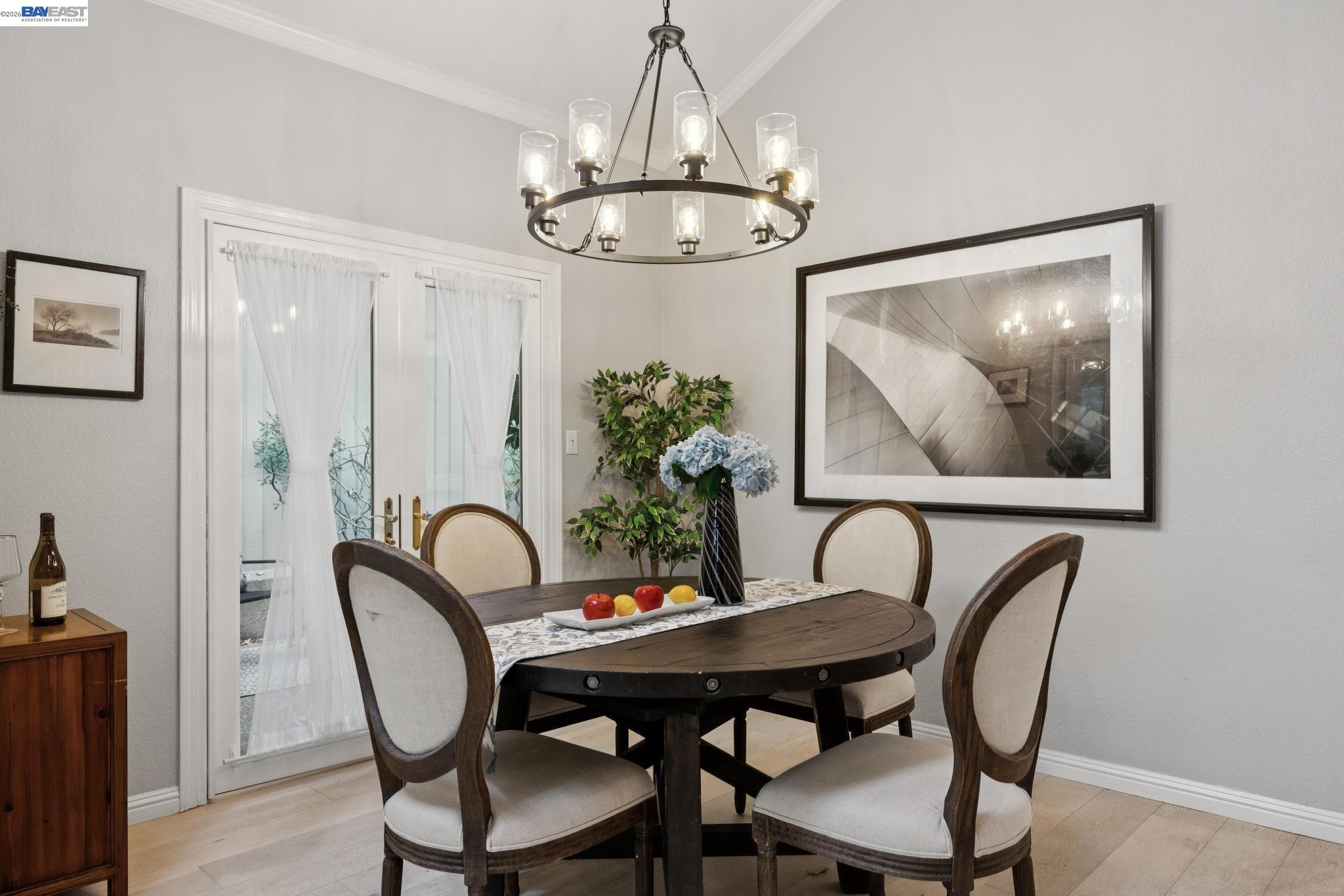 Detail Gallery Image 7 of 38 For 30 Sea Brg, Alameda,  CA 94502 - 3 Beds | 2/1 Baths