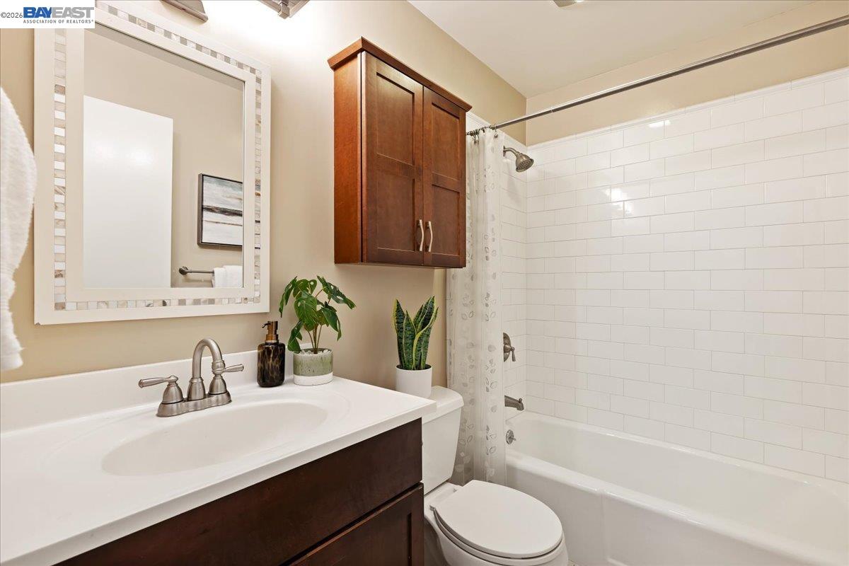 Photo #12: 41125535 Listing: Photo #12