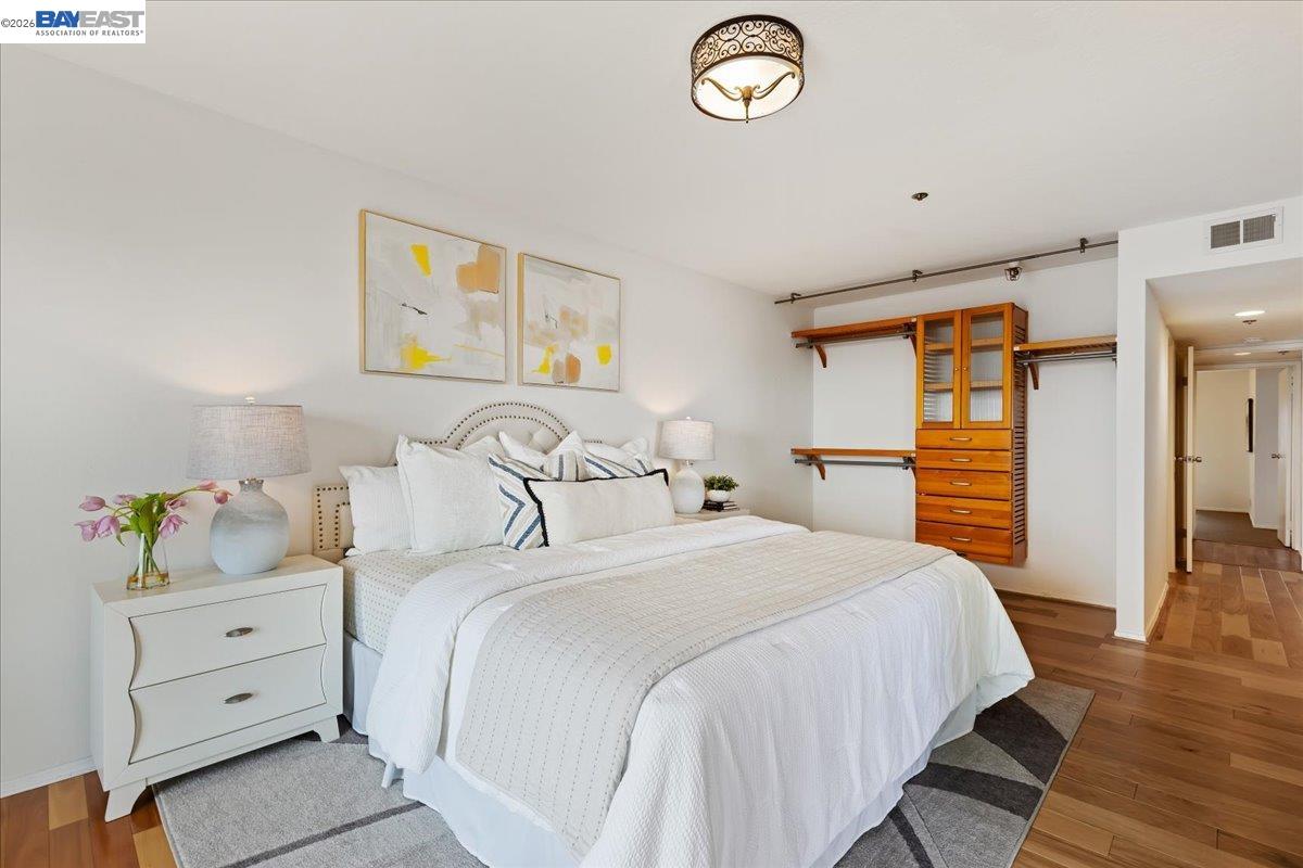 Photo #9: 41125535 Listing: Photo #9