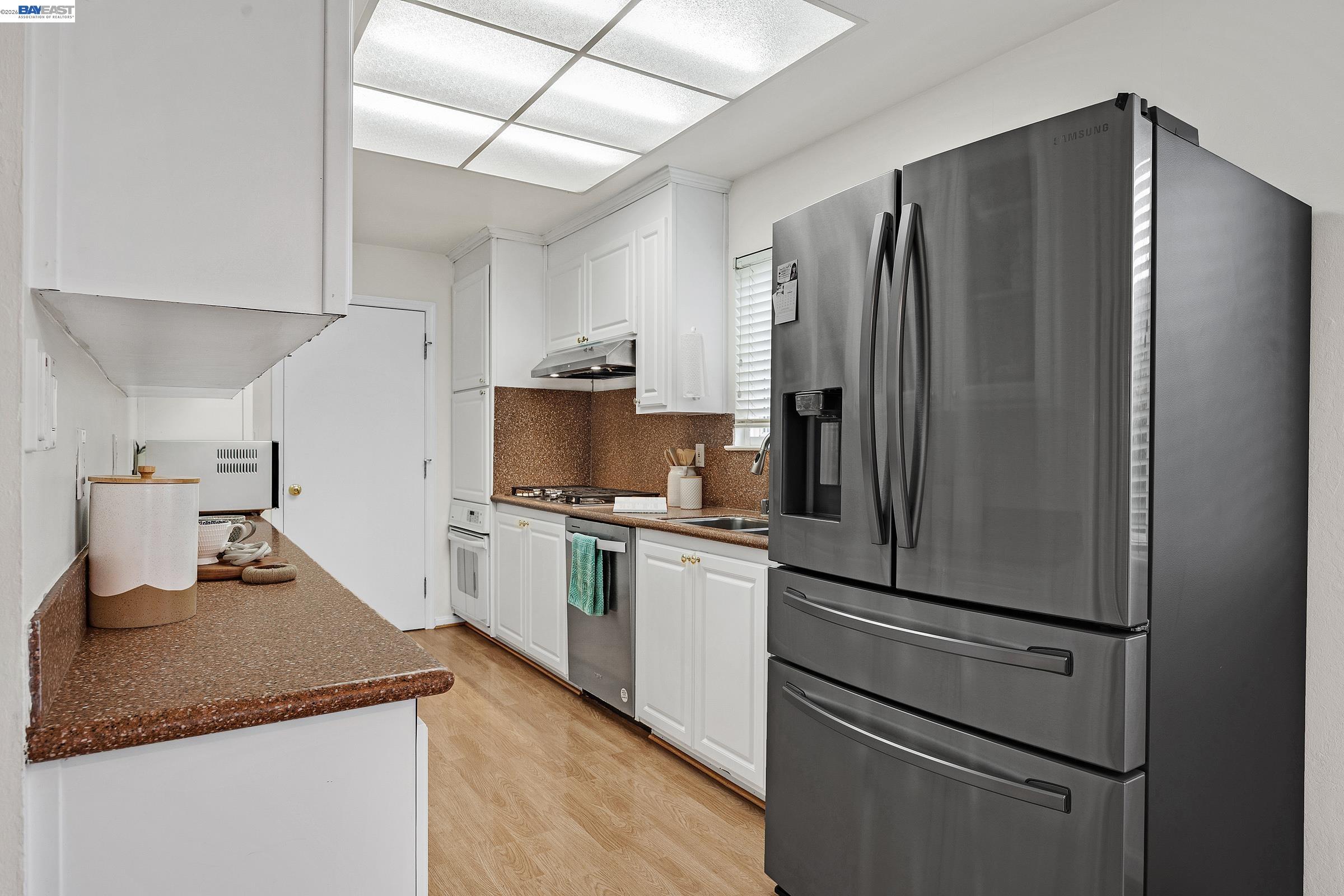 Detail Gallery Image 18 of 43 For 4034 Francisco St, Pleasanton,  CA 94566 - 4 Beds | 2 Baths