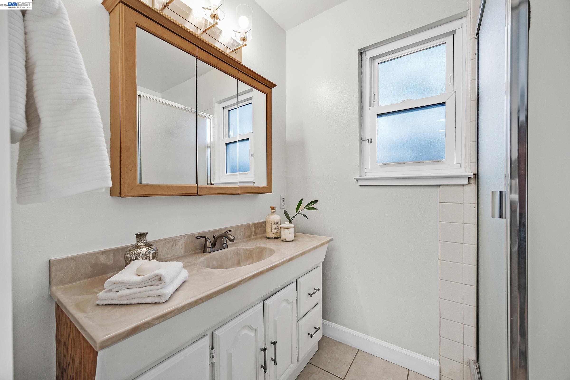 Detail Gallery Image 20 of 32 For 4034 Francisco St, Pleasanton,  CA 94566 - 4 Beds | 2 Baths