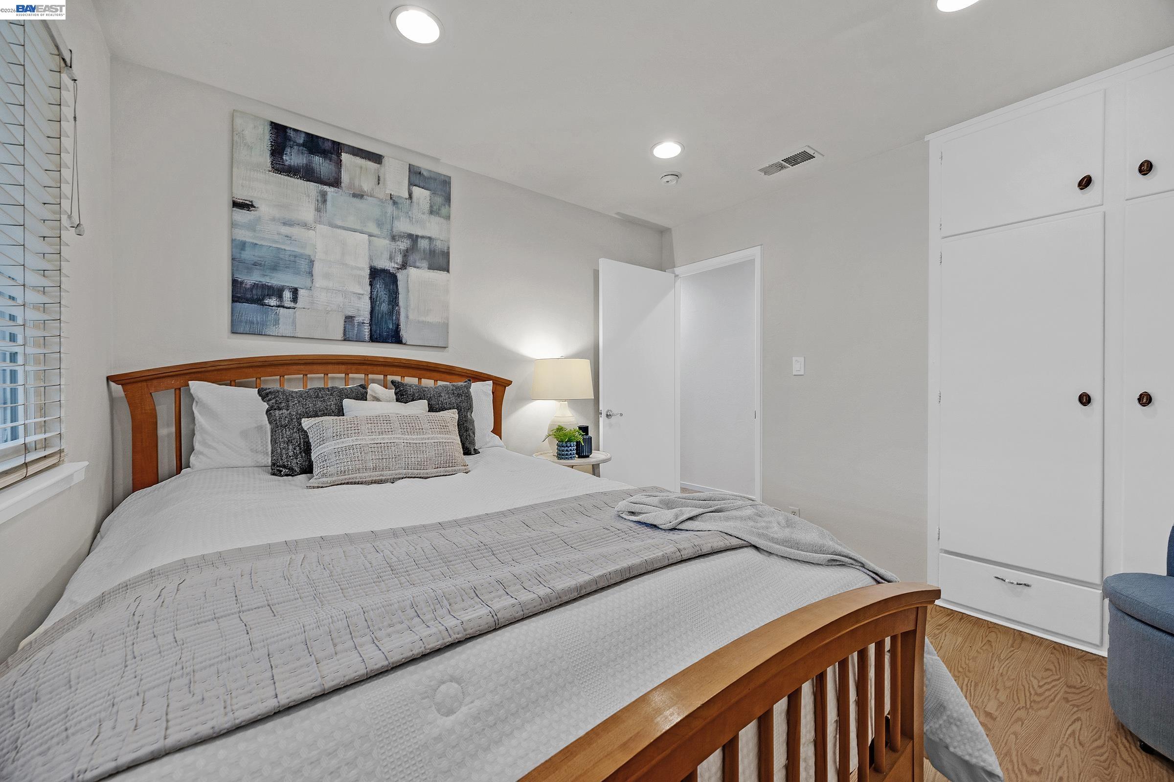 Detail Gallery Image 27 of 43 For 4034 Francisco St, Pleasanton,  CA 94566 - 4 Beds | 2 Baths