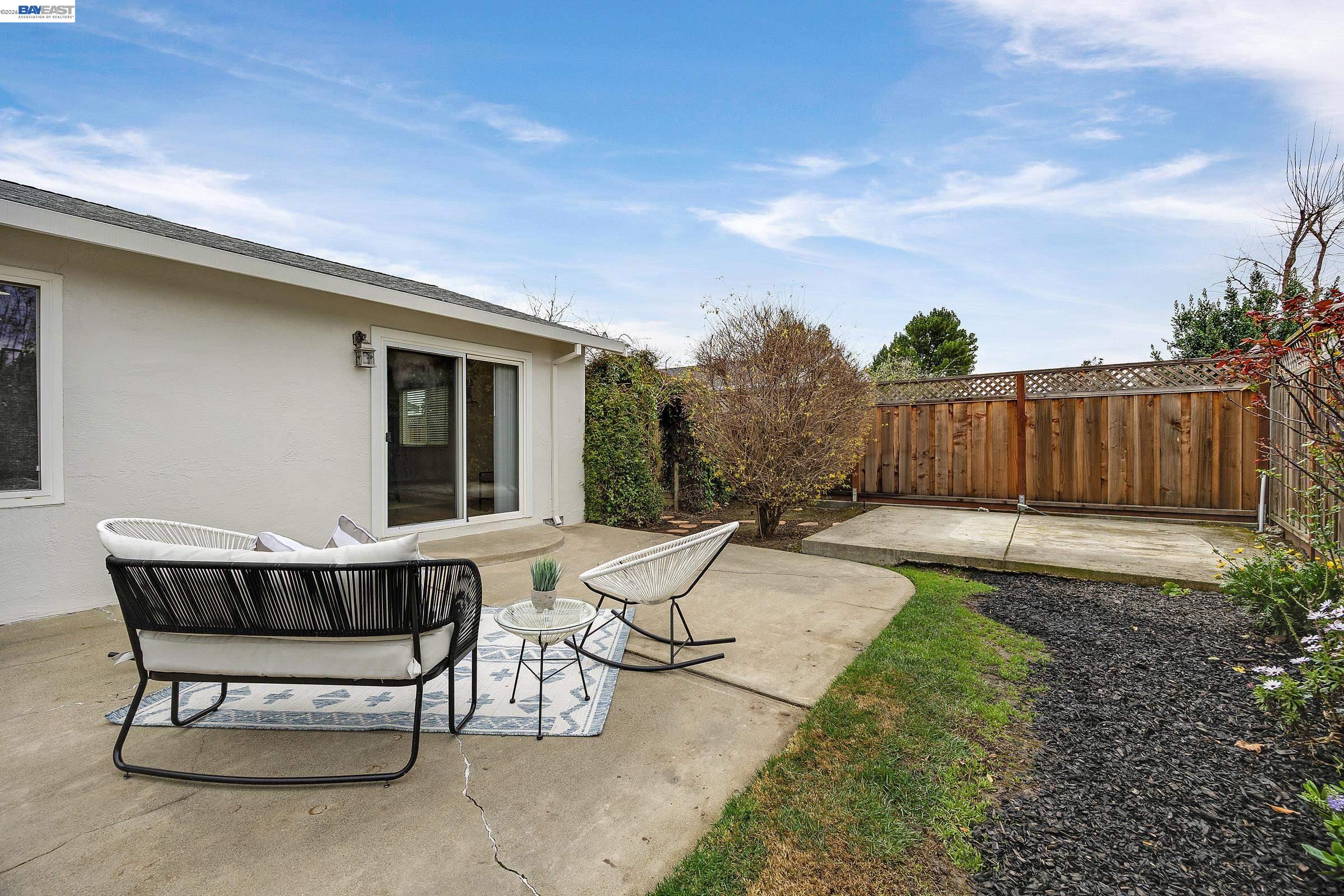 Detail Gallery Image 31 of 32 For 4034 Francisco St, Pleasanton,  CA 94566 - 4 Beds | 2 Baths