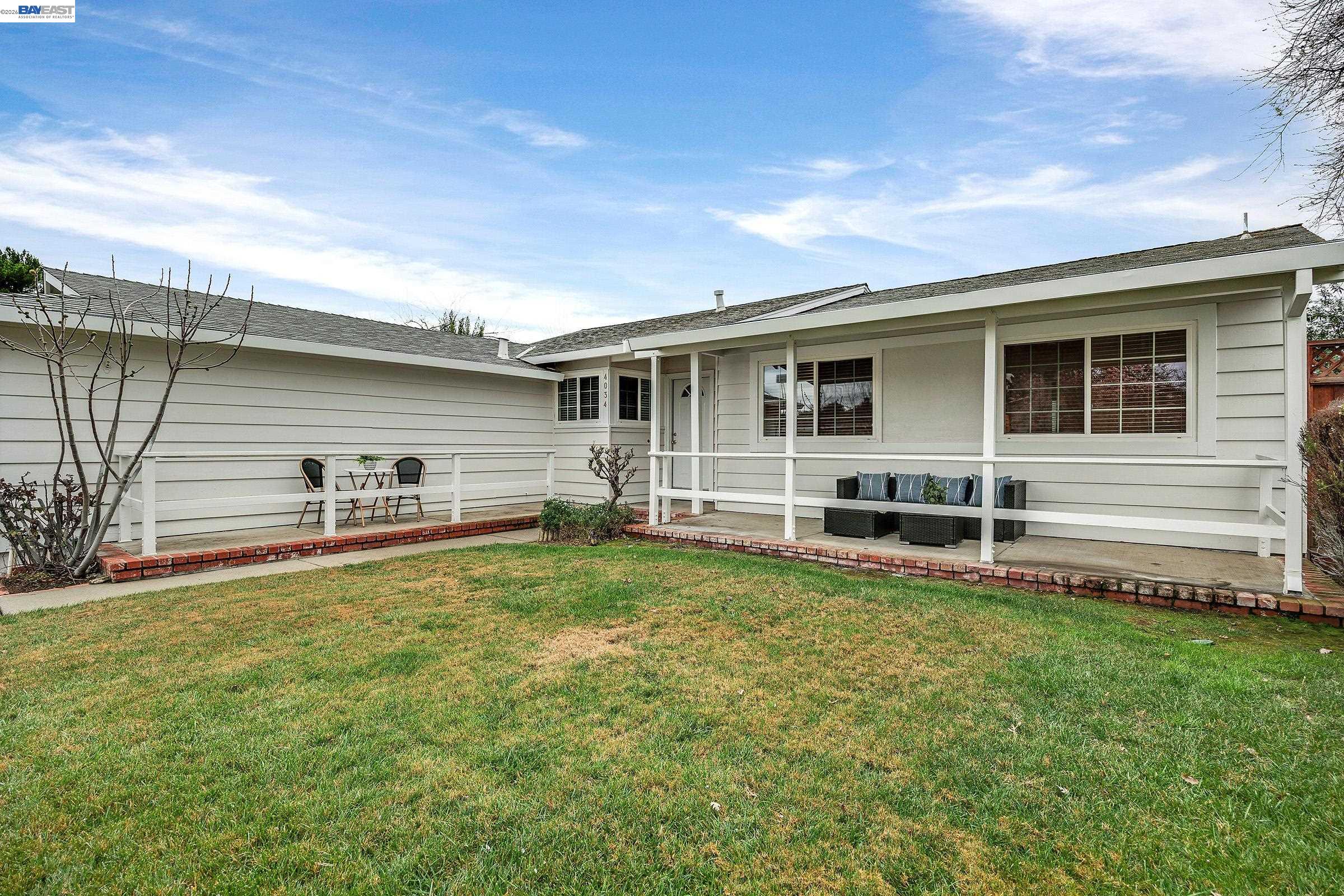 Detail Gallery Image 5 of 32 For 4034 Francisco St, Pleasanton,  CA 94566 - 4 Beds | 2 Baths