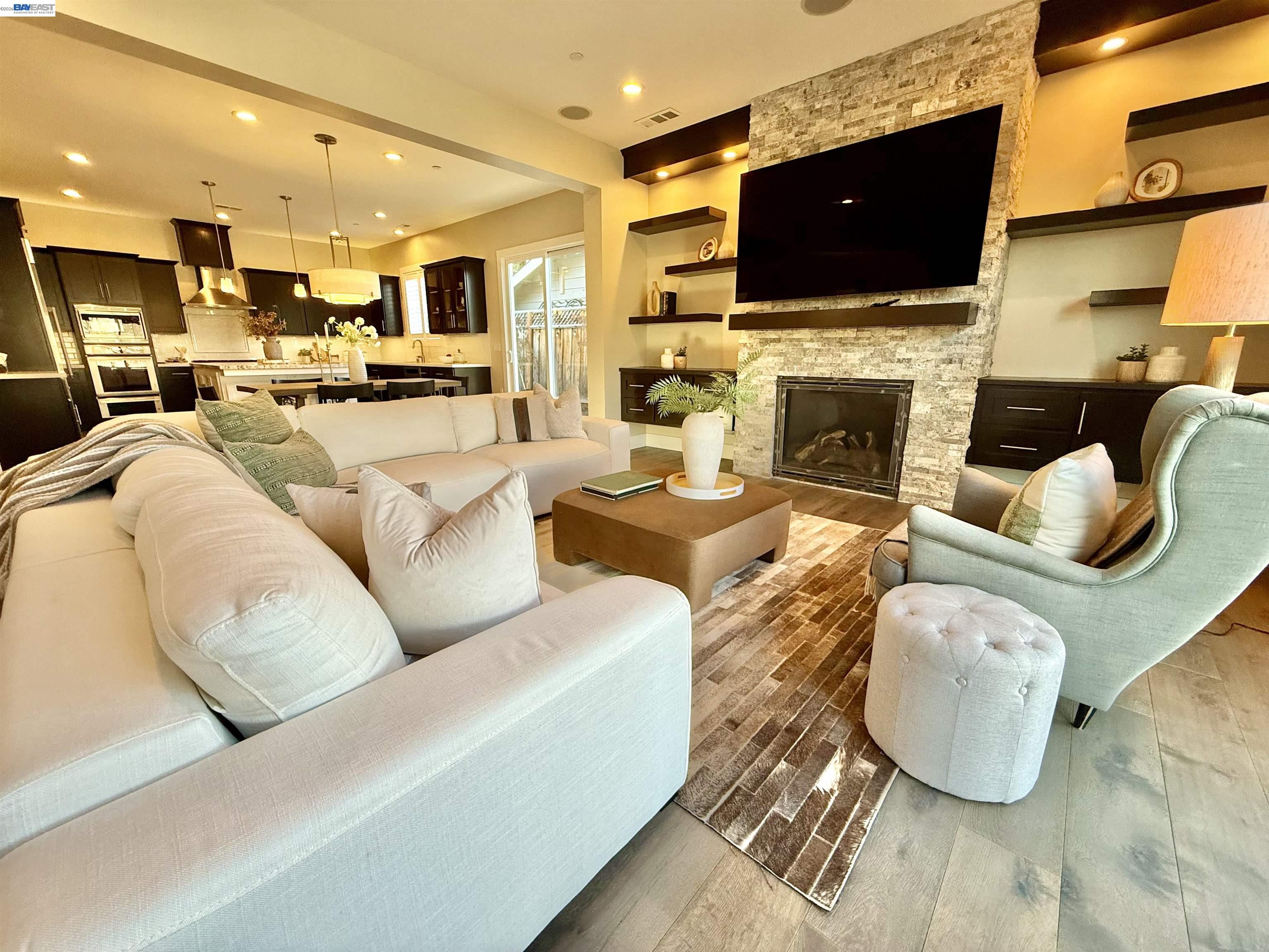 Detail Gallery Image 6 of 60 For 1500 Arroyo Rd, Livermore,  CA 94550 - 4 Beds | 3 Baths