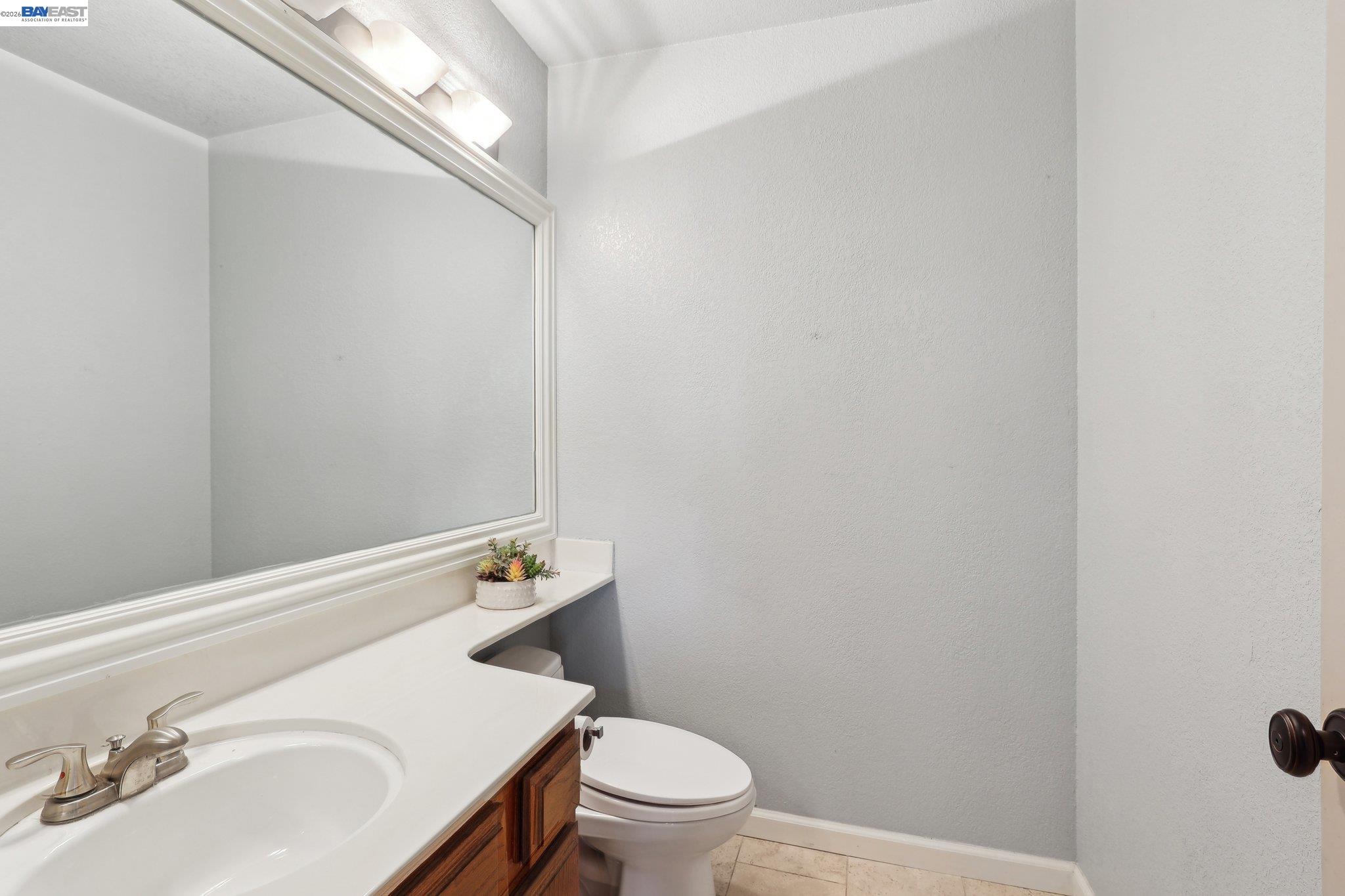 Detail Gallery Image 6 of 27 For 323 Rosemarie Pl, Bay Point,  CA 94565 - 3 Beds | 2/1 Baths
