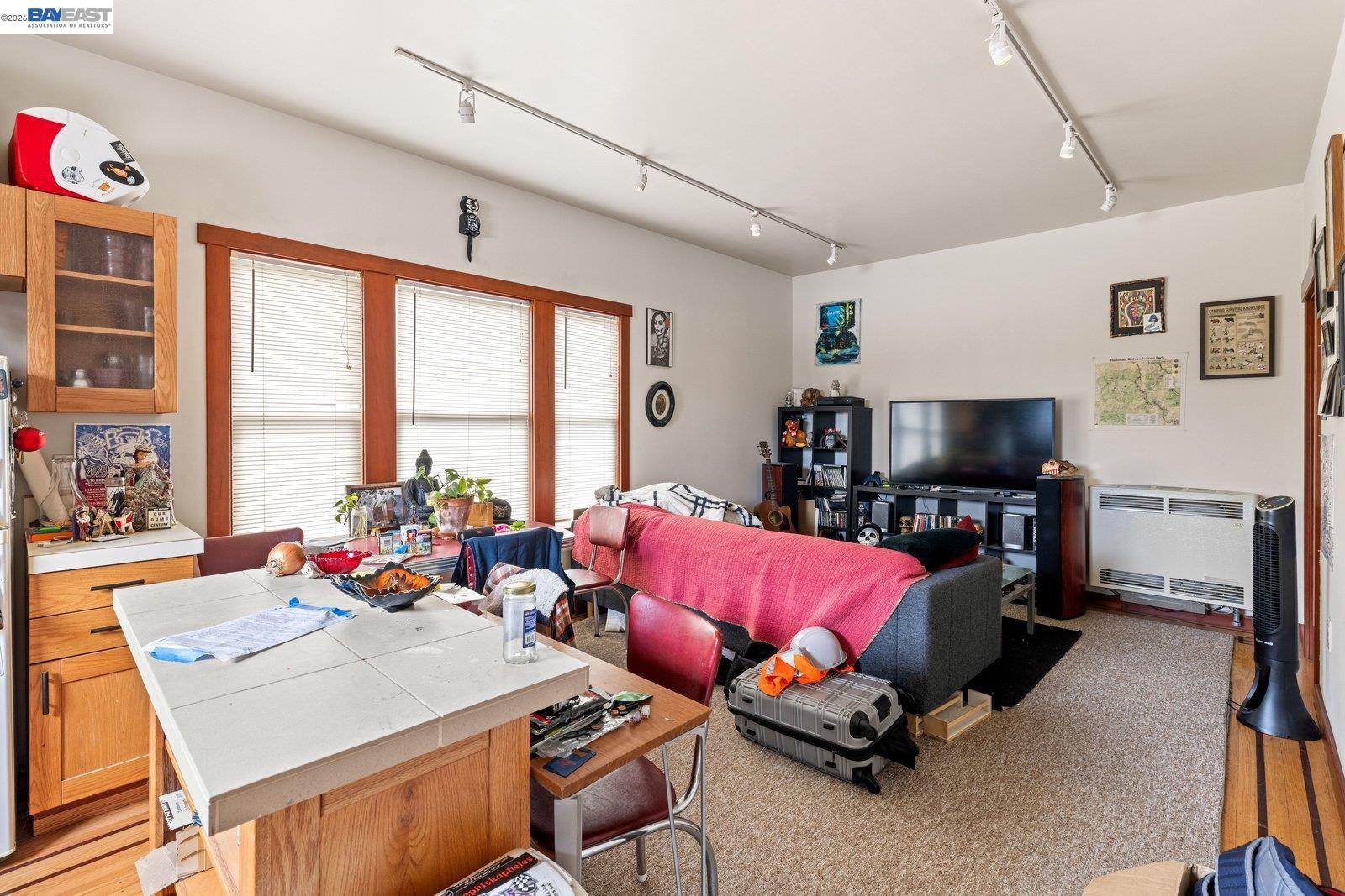 Detail Gallery Image 14 of 50 For 1527 8th St, Alameda,  CA 94501 - – Beds | – Baths