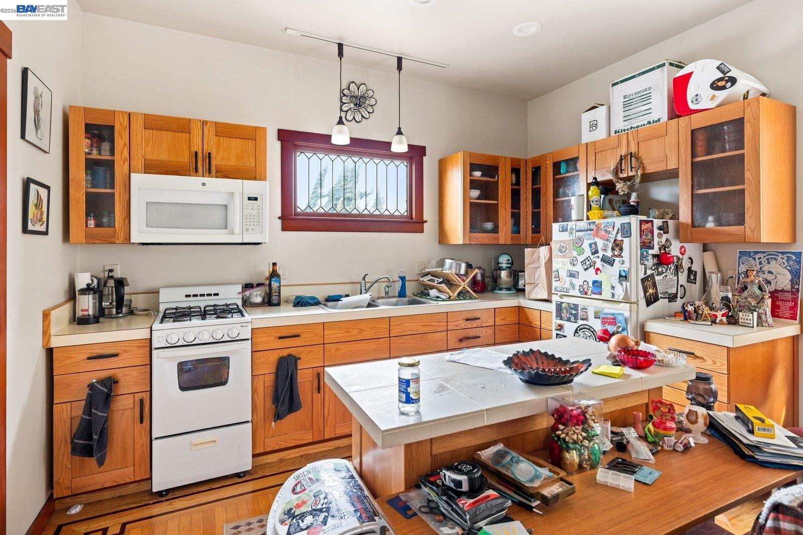 Detail Gallery Image 15 of 50 For 1527 8th St, Alameda,  CA 94501 - – Beds | – Baths