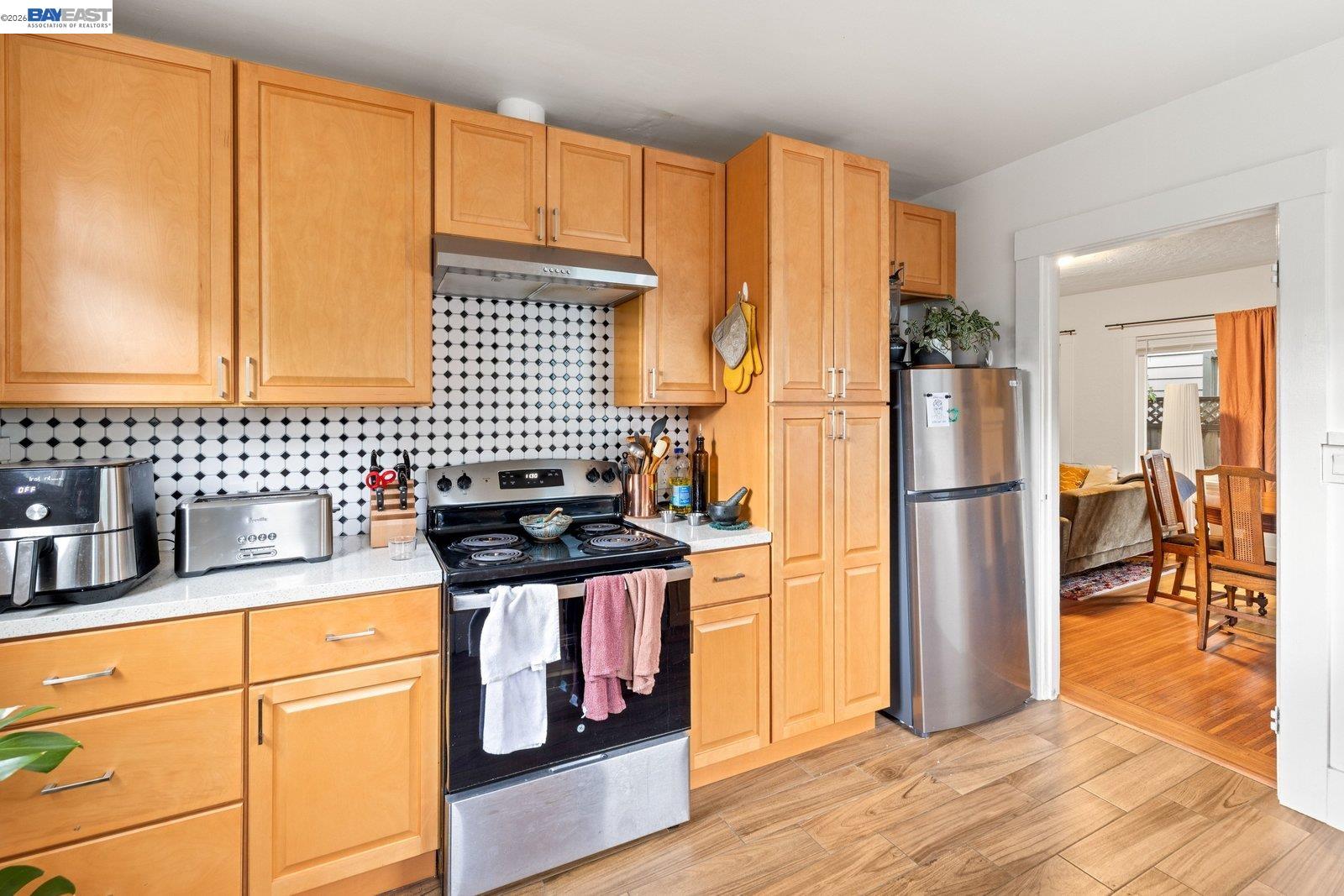 Detail Gallery Image 33 of 50 For 1527 8th St, Alameda,  CA 94501 - – Beds | – Baths