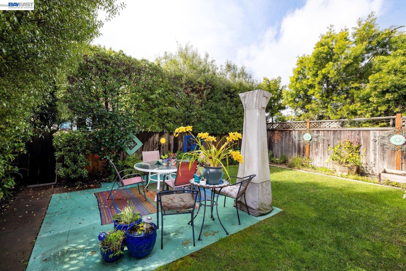 Detail Gallery Image 6 of 50 For 1527 8th St, Alameda,  CA 94501 - – Beds | – Baths