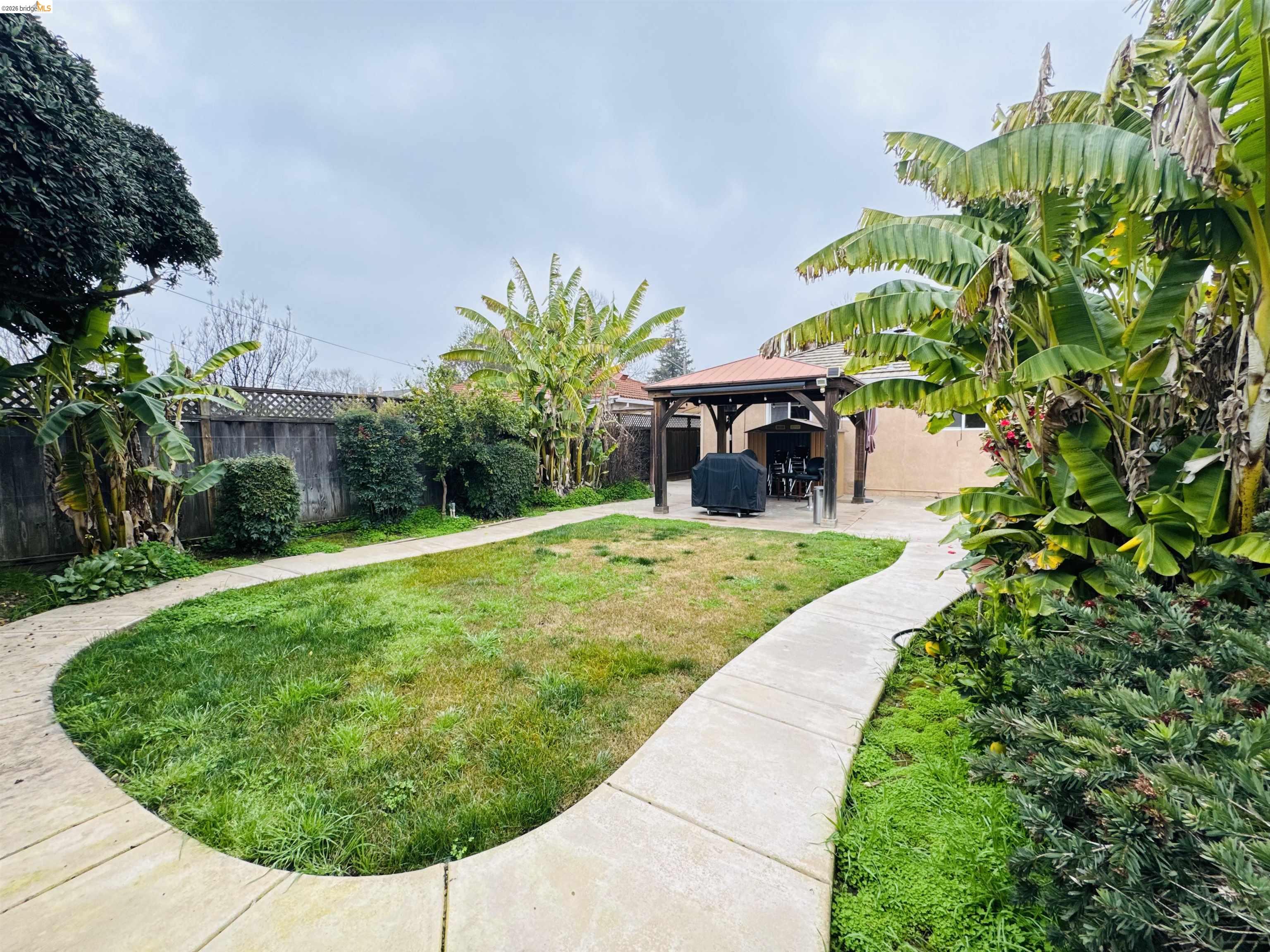 Detail Gallery Image 13 of 19 For 40 E Harper St, Stockton,  CA 95204 - 3 Beds | 2 Baths