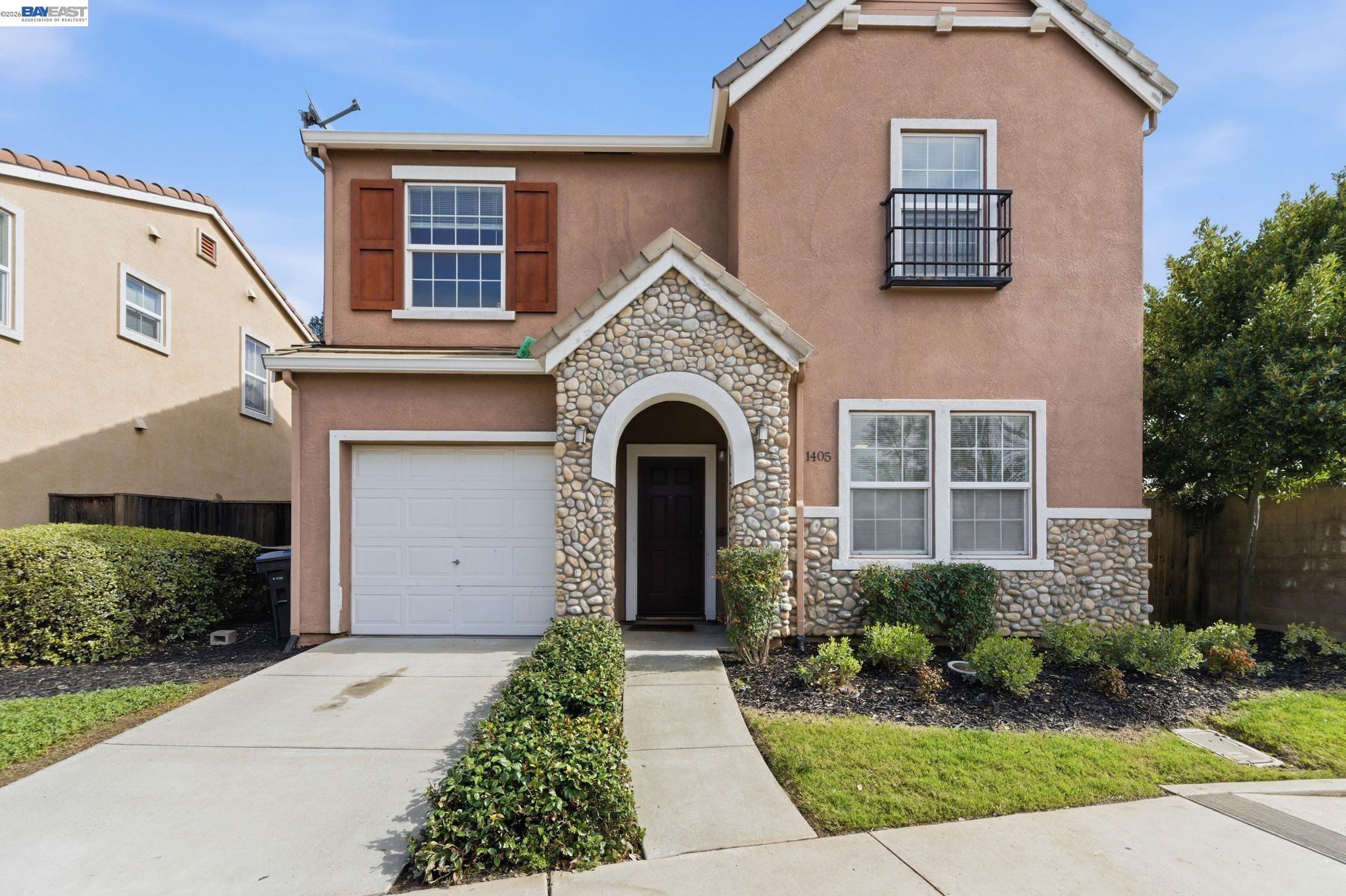 Detail Gallery Image 1 of 28 For 1405 Cat Tail Dr, Stockton,  CA 95204 - 4 Beds | 2/1 Baths