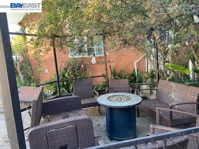 Detail Gallery Image 3 of 6 For 847 W 81st St, Los Angeles,  CA 90044 - 7 Beds | 3 Baths