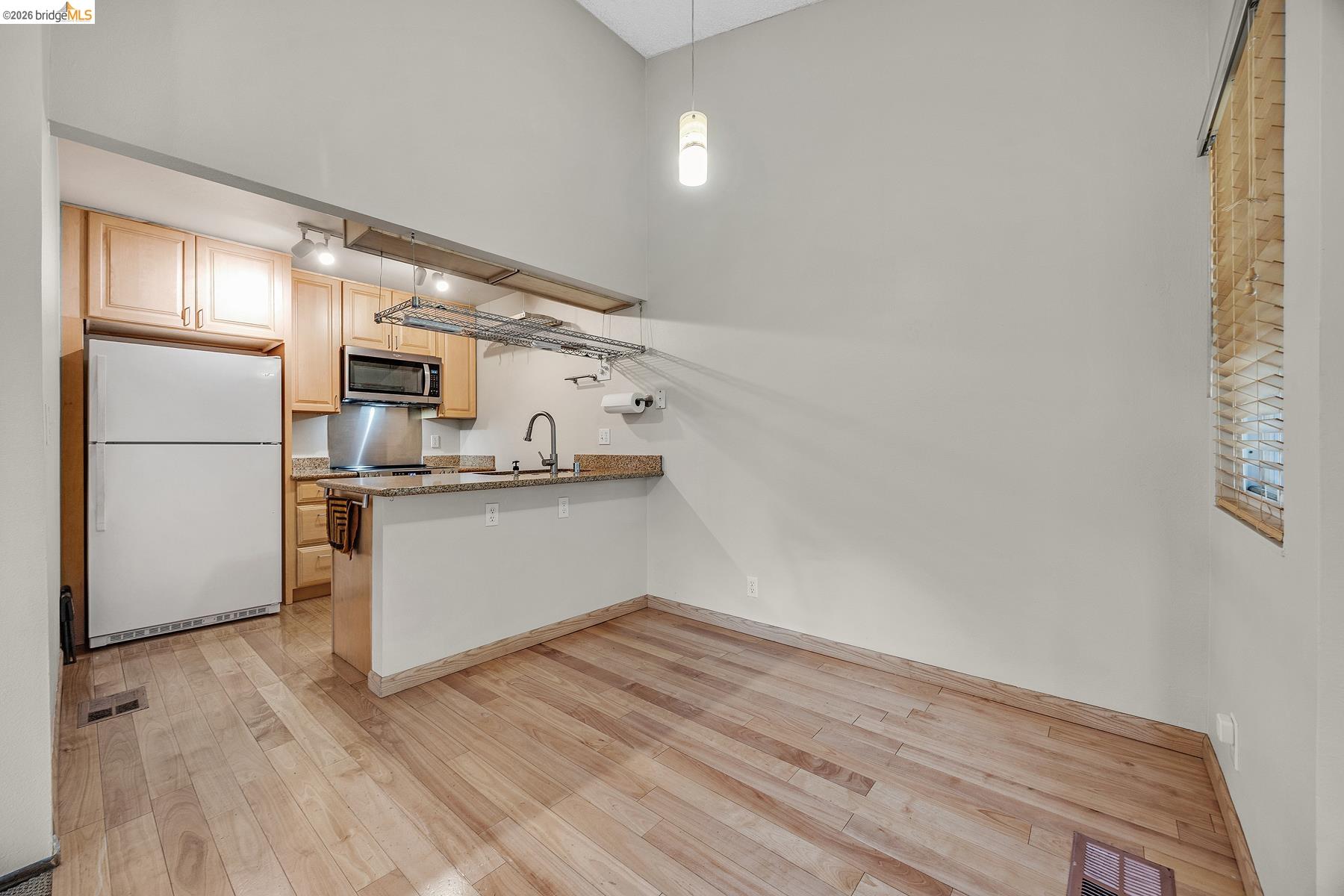 Photo #14: 41125551 Listing: Photo #14