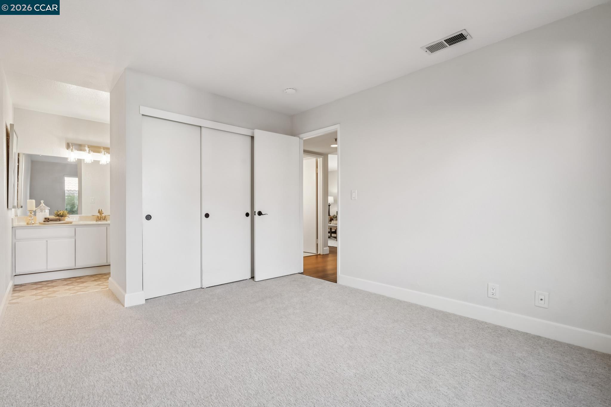 Photo #16: 41125552 Listing: Photo #16