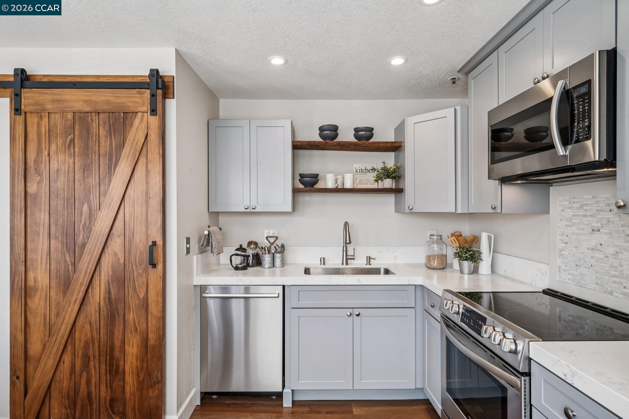 Photo #7: 41125552 Listing: Photo #7