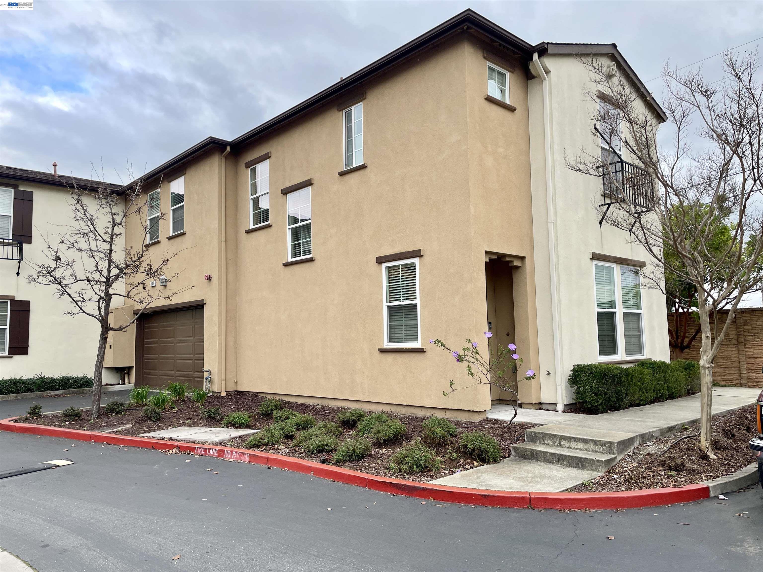 Photo #2: 41125553 Listing: Photo #2