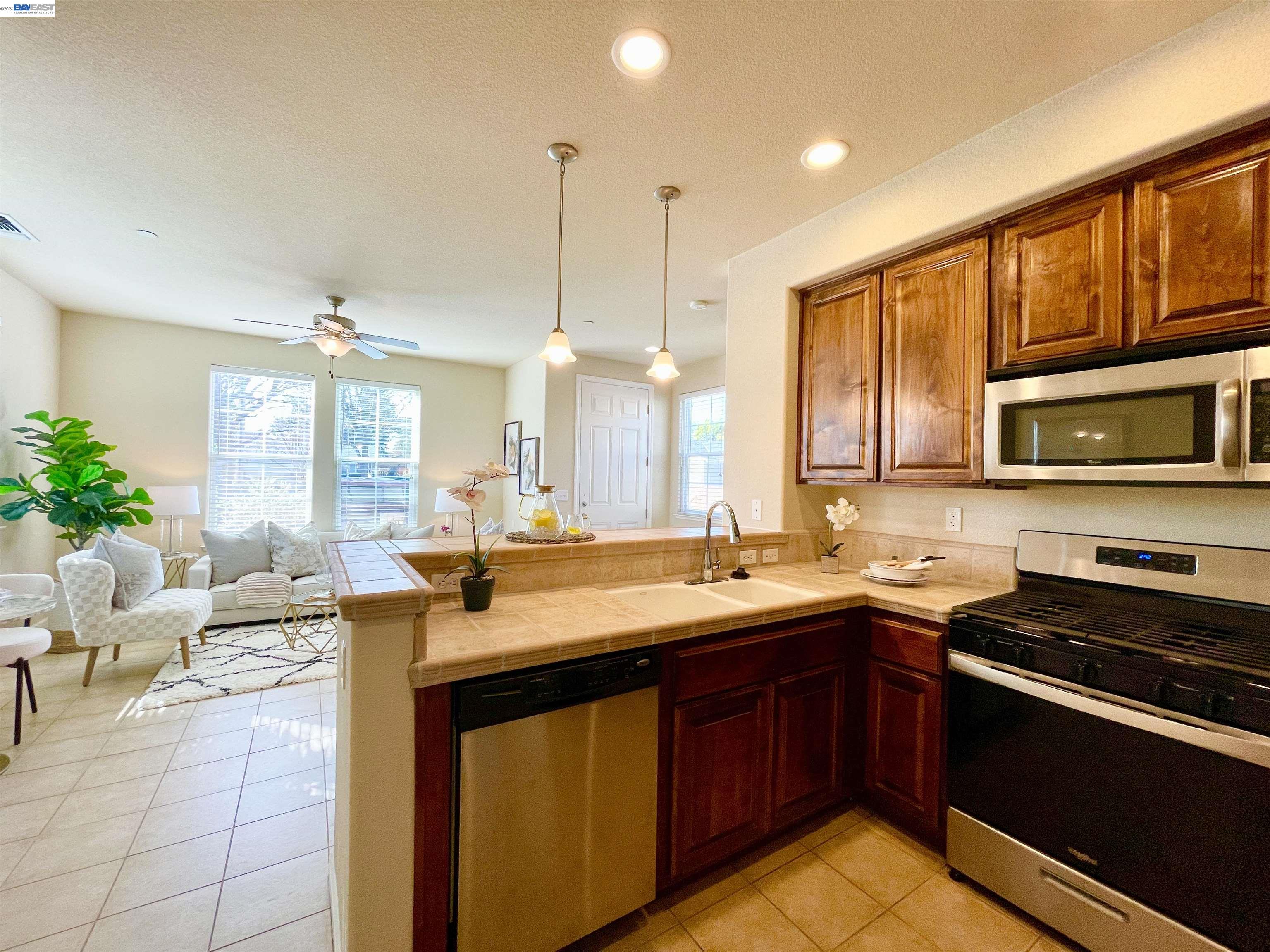 Photo #16: 41125553 Listing: Photo #16