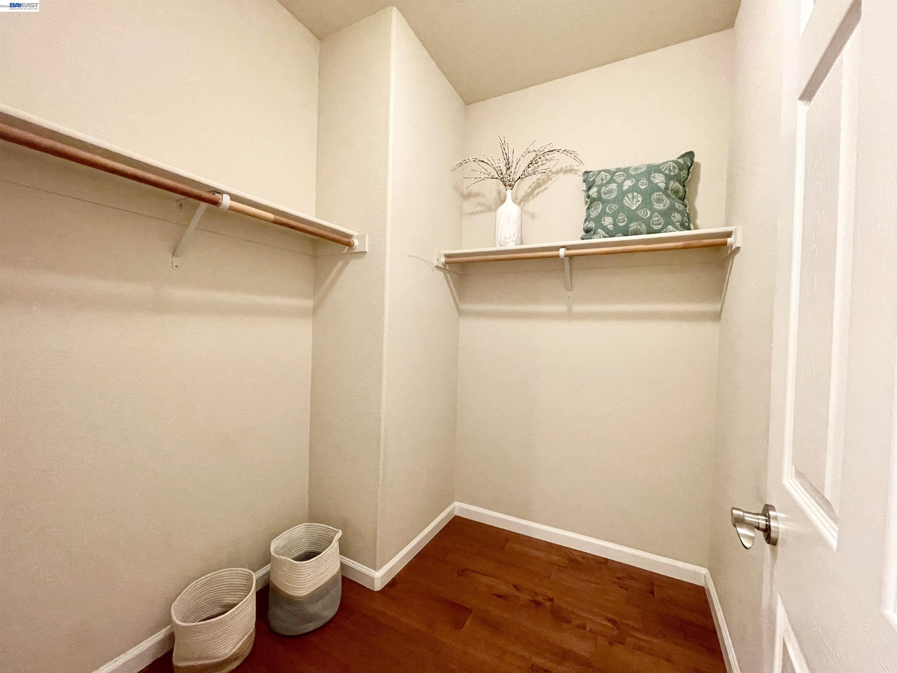 Photo #32: 41125553 Listing: Photo #32