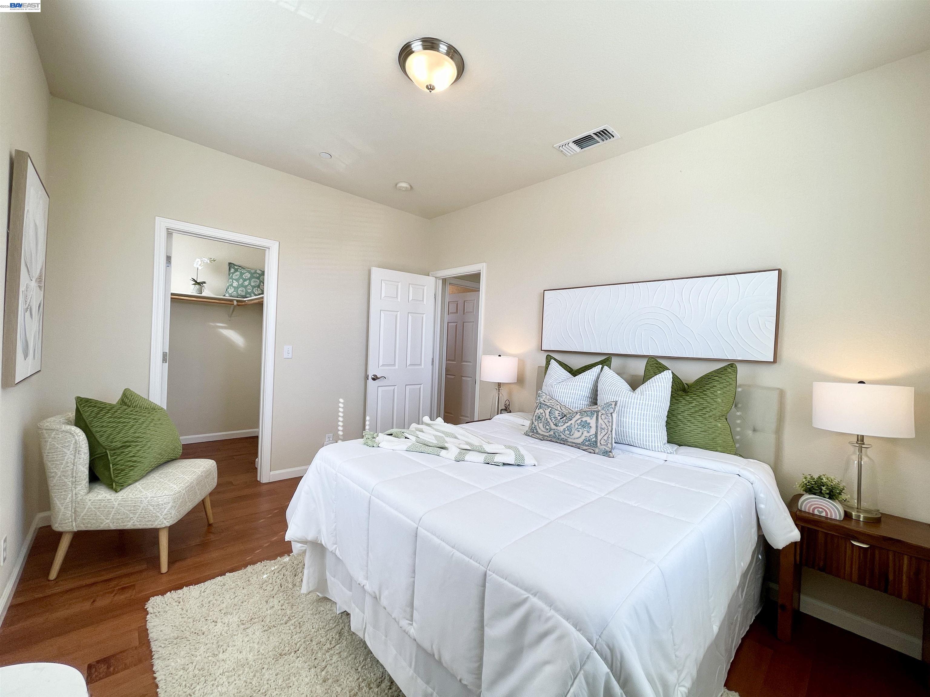 Photo #41: 41125553 Listing: Photo #41