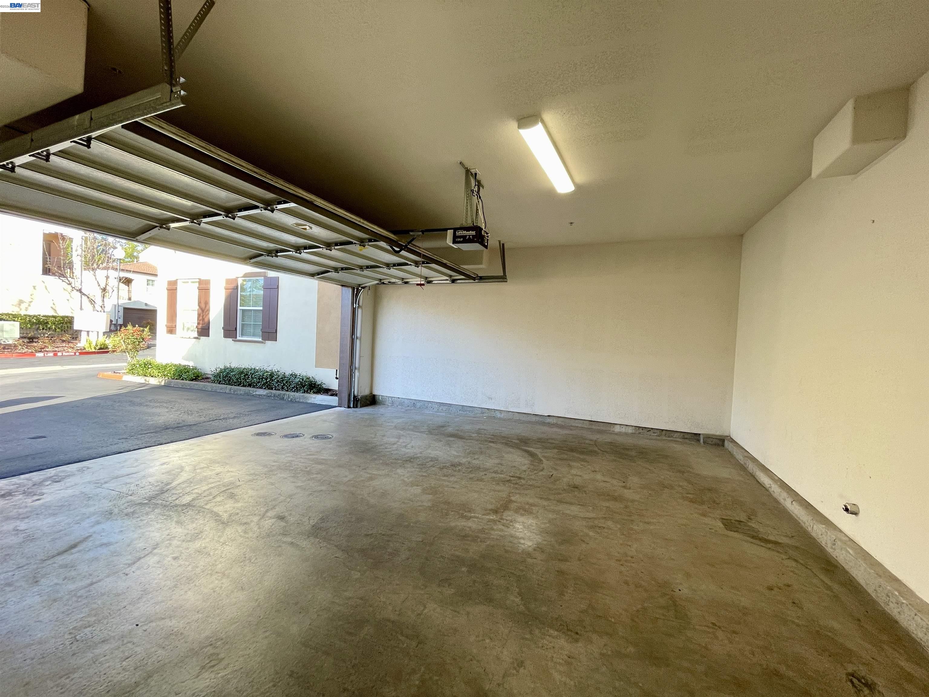 Photo #50: 41125553 Listing: Photo #50