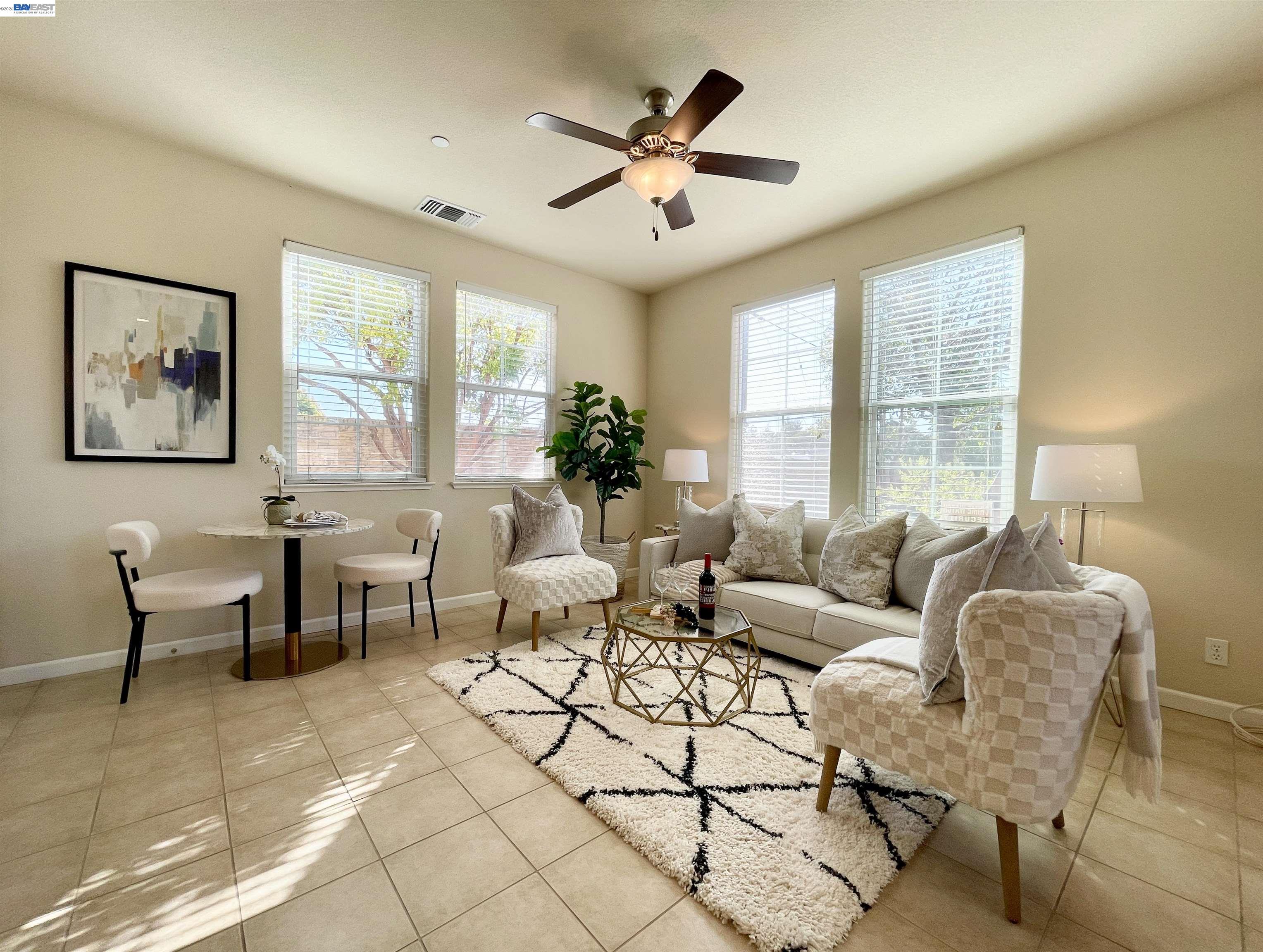 Photo #8: 41125553 Listing: Photo #8