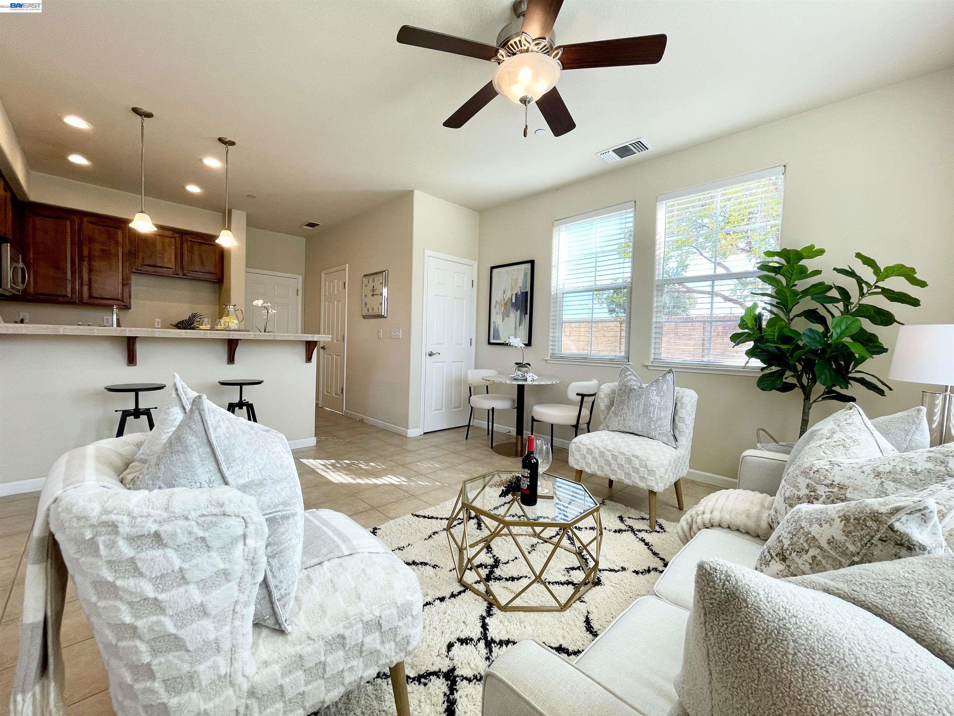 Photo #10: 41125553 Listing: Photo #10