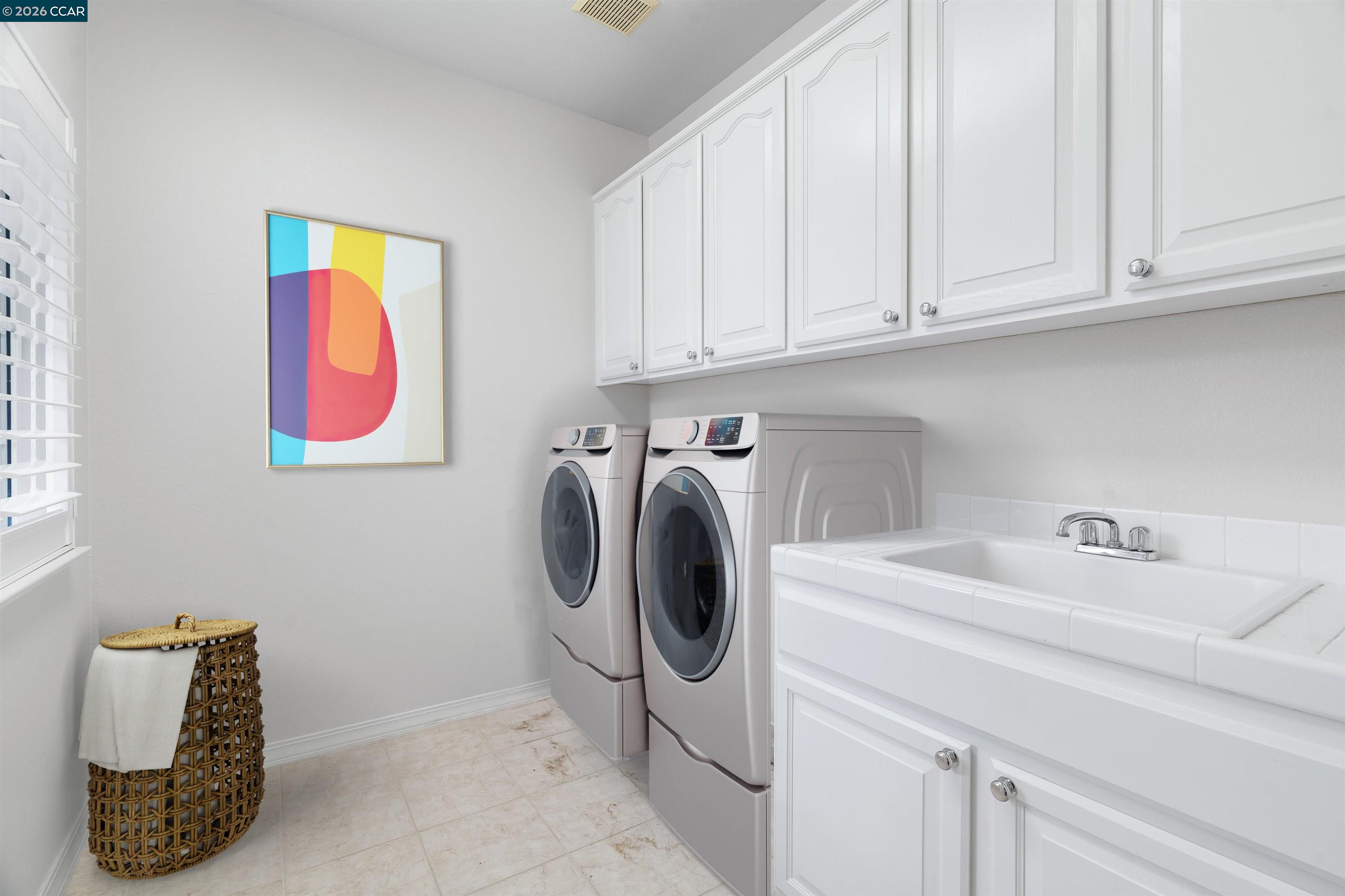 Detail Gallery Image 20 of 51 For 208 Kaitlyn Ln, Danville,  CA 94506 - 5 Beds | 3 Baths