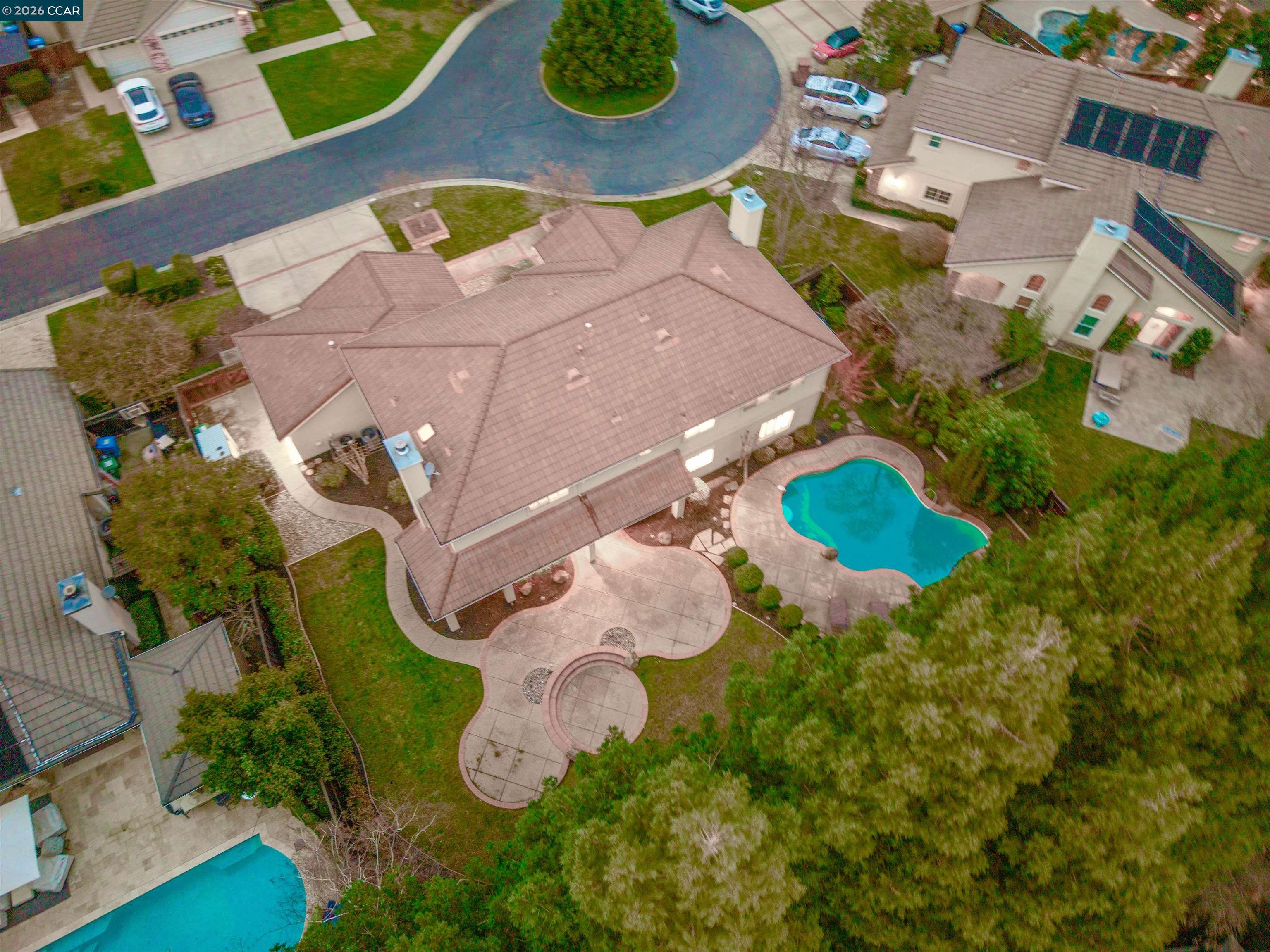 Detail Gallery Image 3 of 50 For 208 Kaitlyn Ln, Danville,  CA 94506 - 5 Beds | 3 Baths