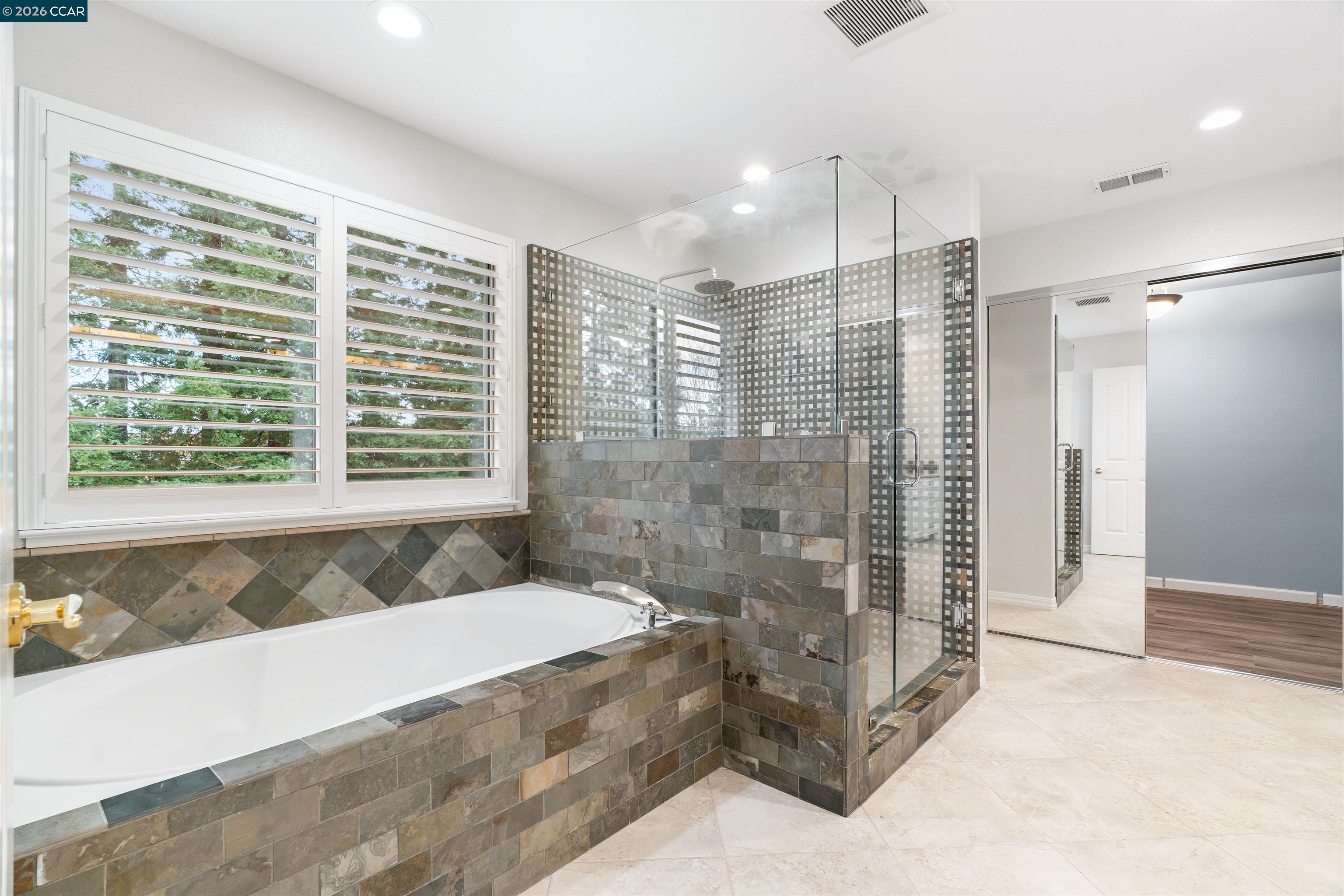 Detail Gallery Image 26 of 50 For 208 Kaitlyn Ln, Danville,  CA 94506 - 5 Beds | 3 Baths